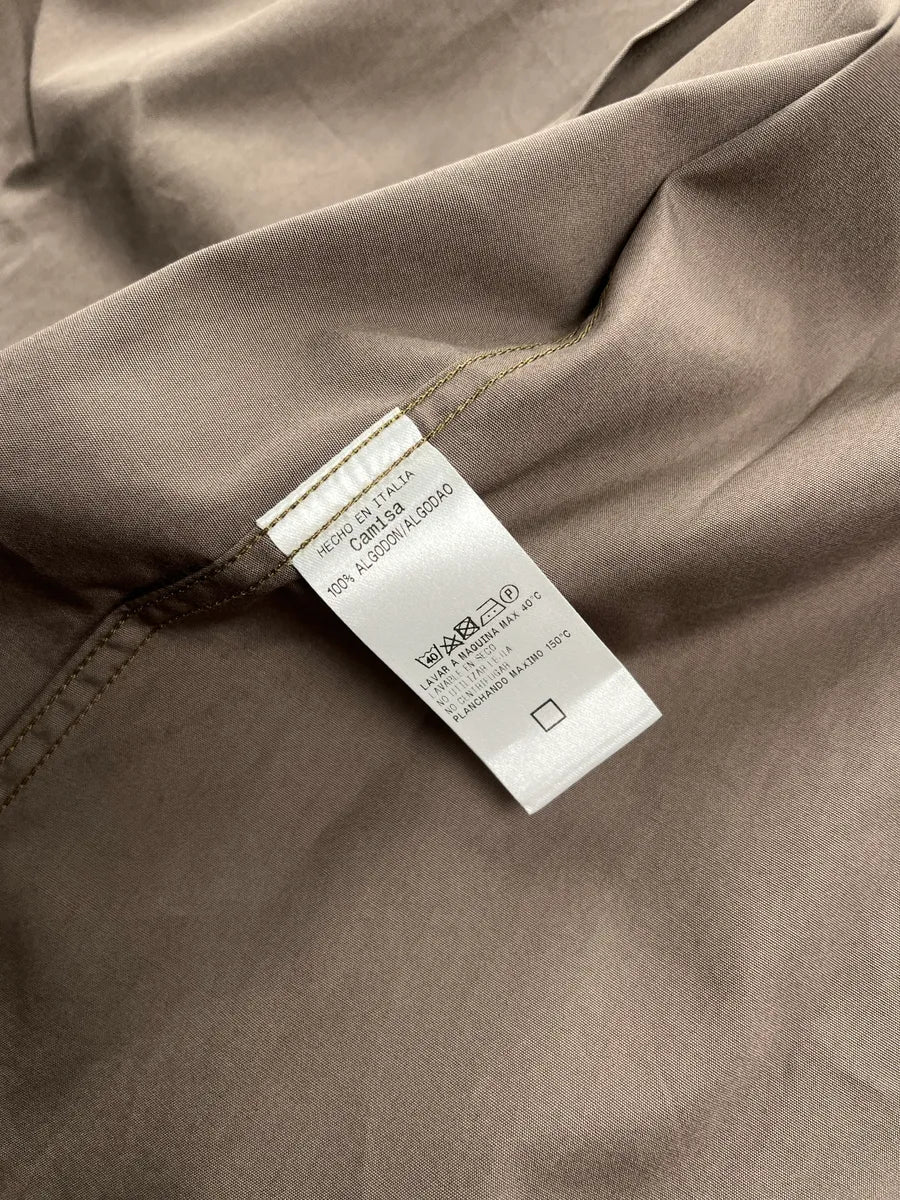 2000s Gucci Crest Embroidered Taupe Shirt GBLLXpnl 12