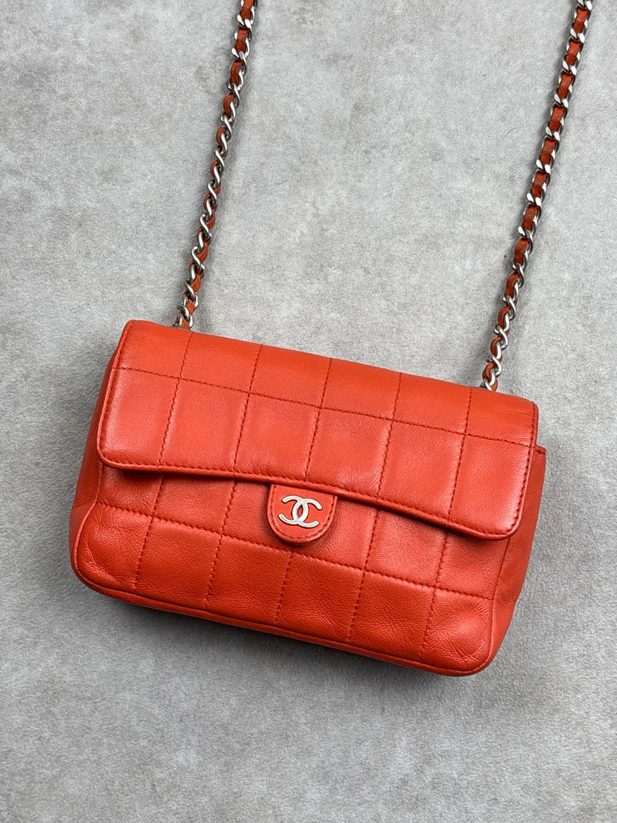 SS2004 Chanel Orange Leather Quilted Chain Flap Crossbody Bag HSWkBLaI 4