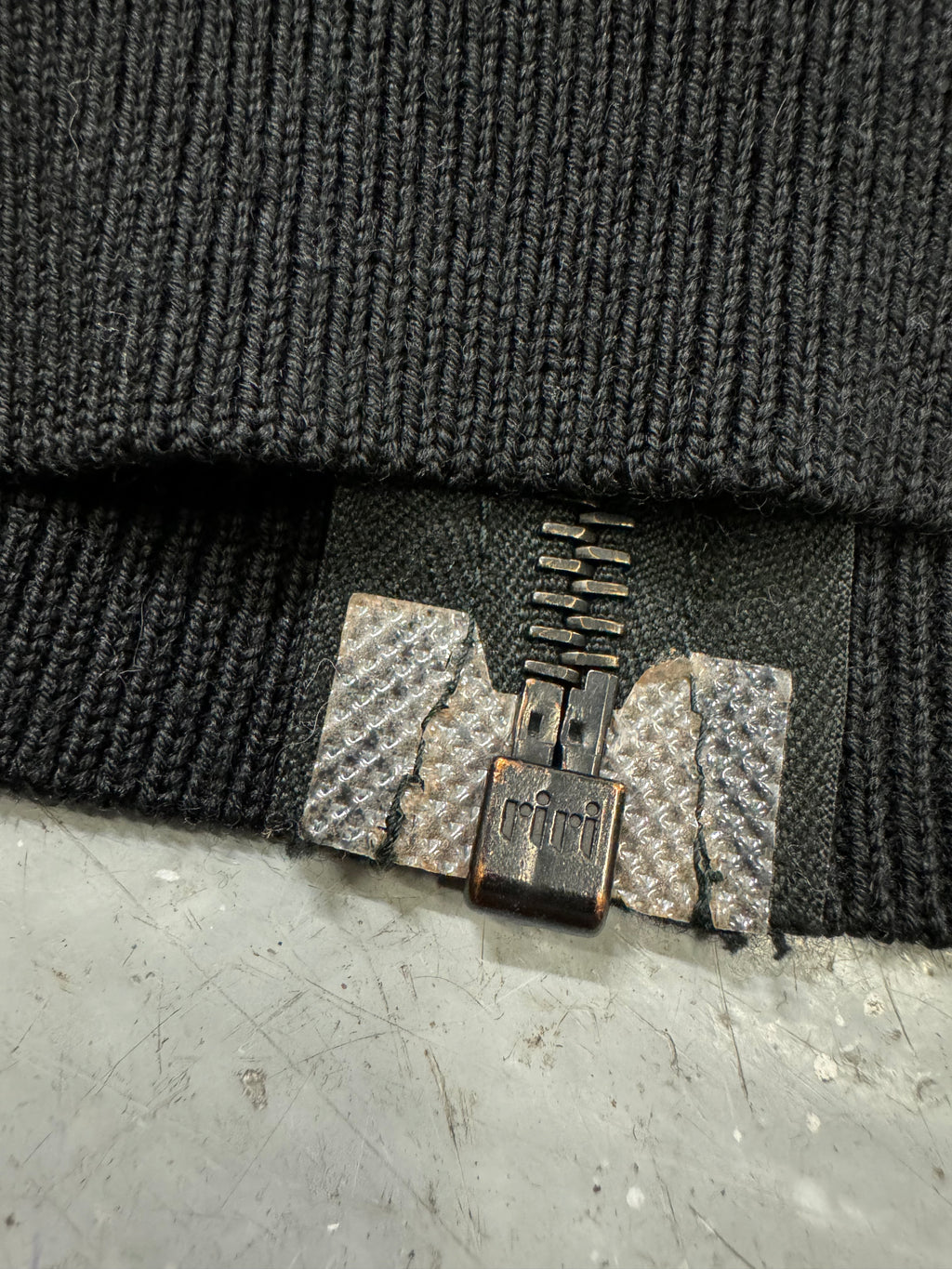 FW2000 Prada Navy Wool & Black Pony Hair Leather Zip-Up Sweater (M)