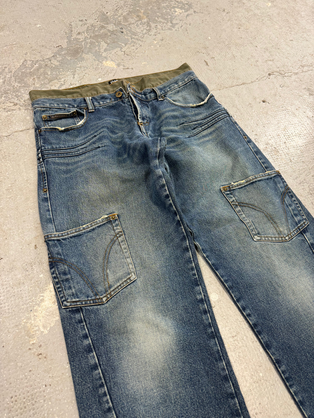 AW2003 Dolce & Gabbana Double-Waisted Faded Denim Cargo Pants (S/M)