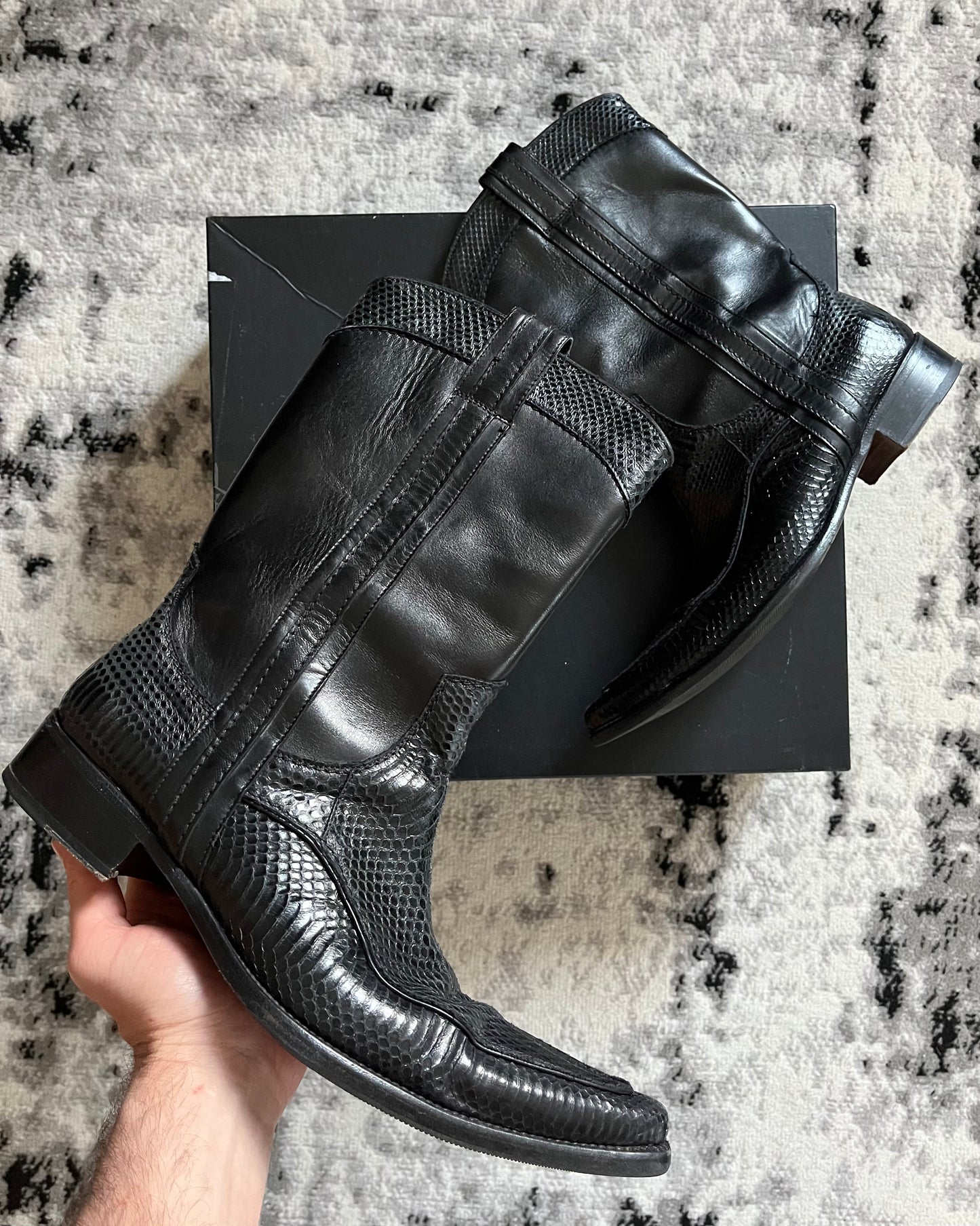 Dolce & Gabbana Python Cowboy Boots (42eu/us8,5)