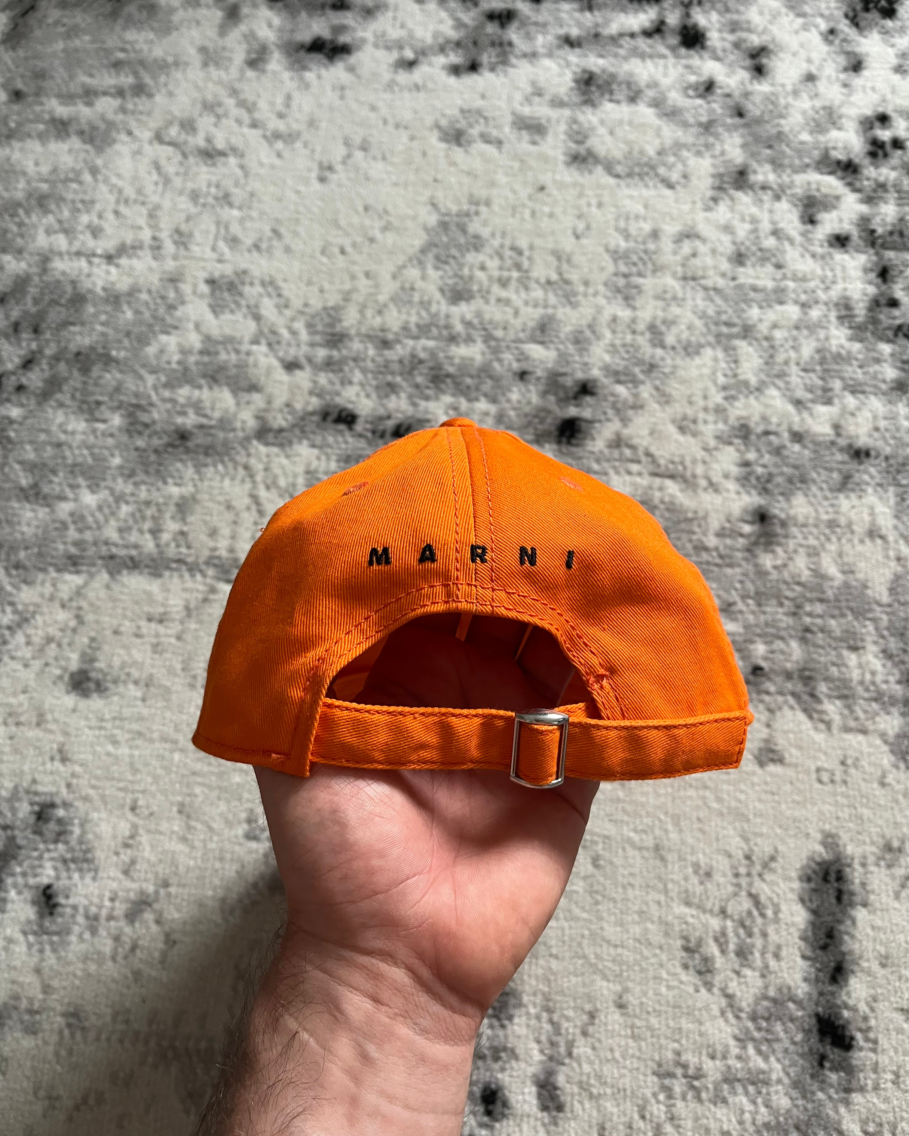 Marni 活力标志性橙色卡车司机帽