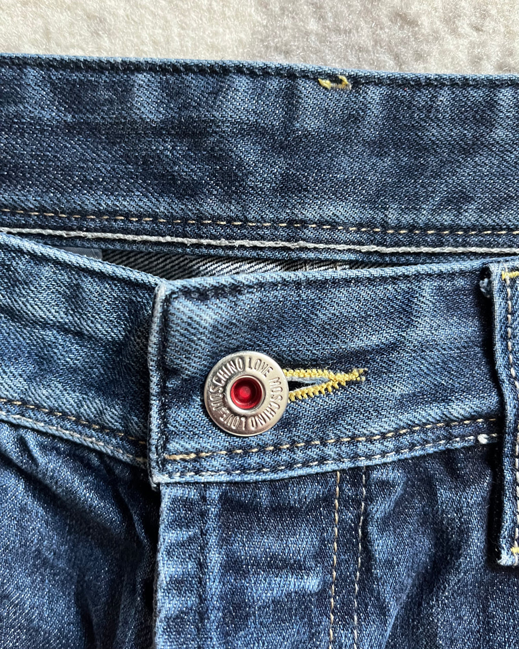 ラブモスキーノ ミスティックチャーム ドラゴン刺繍 ジーンズ (M)