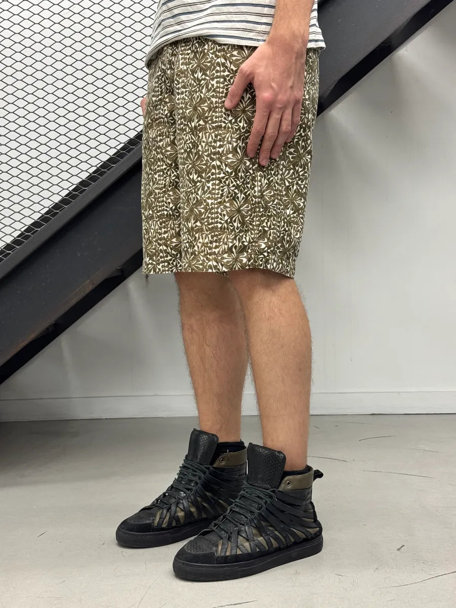 SS1999 Dolce & Gabbana Olive Floral Shorts cExSOXp 4