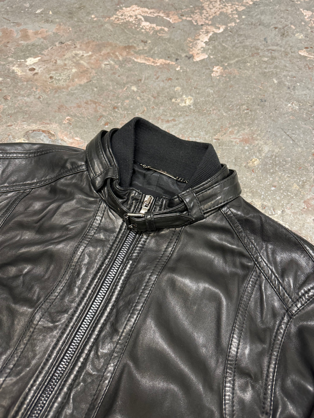 AW2005 dolce gabbana black leather jacket (L)