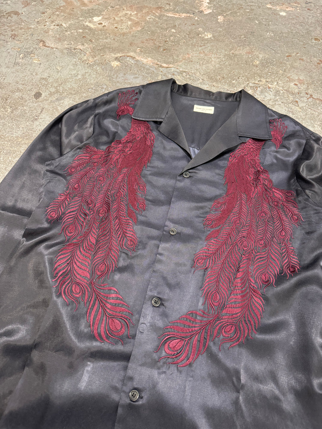 AW2016 Dries Van Noten Embroidered Peacock Feathers Black Satin Shirt (M/L)