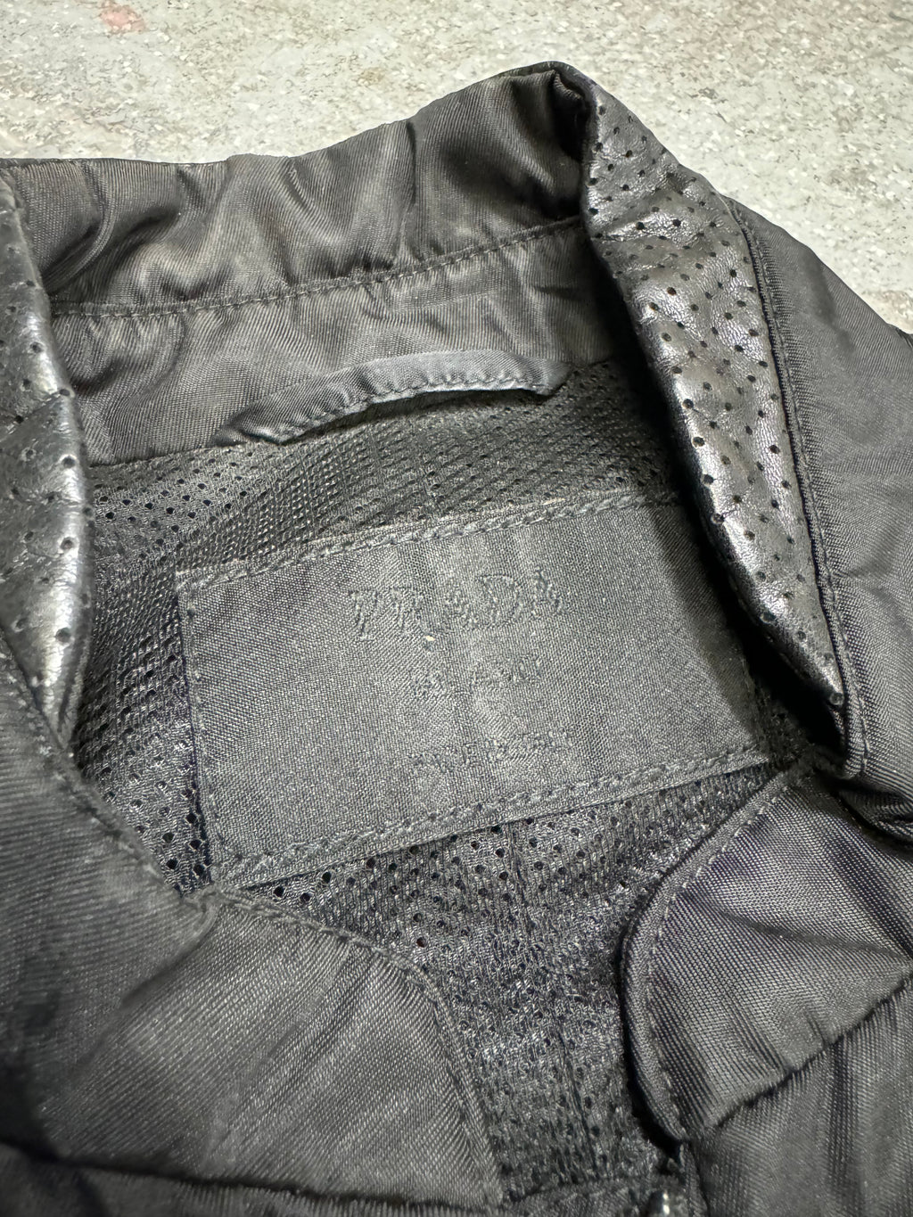 2000s Prada Black Hybrid Nylon & Leather Vest Jacket (S)