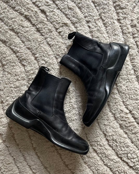 FW1999 Prada Leather Boots (39)