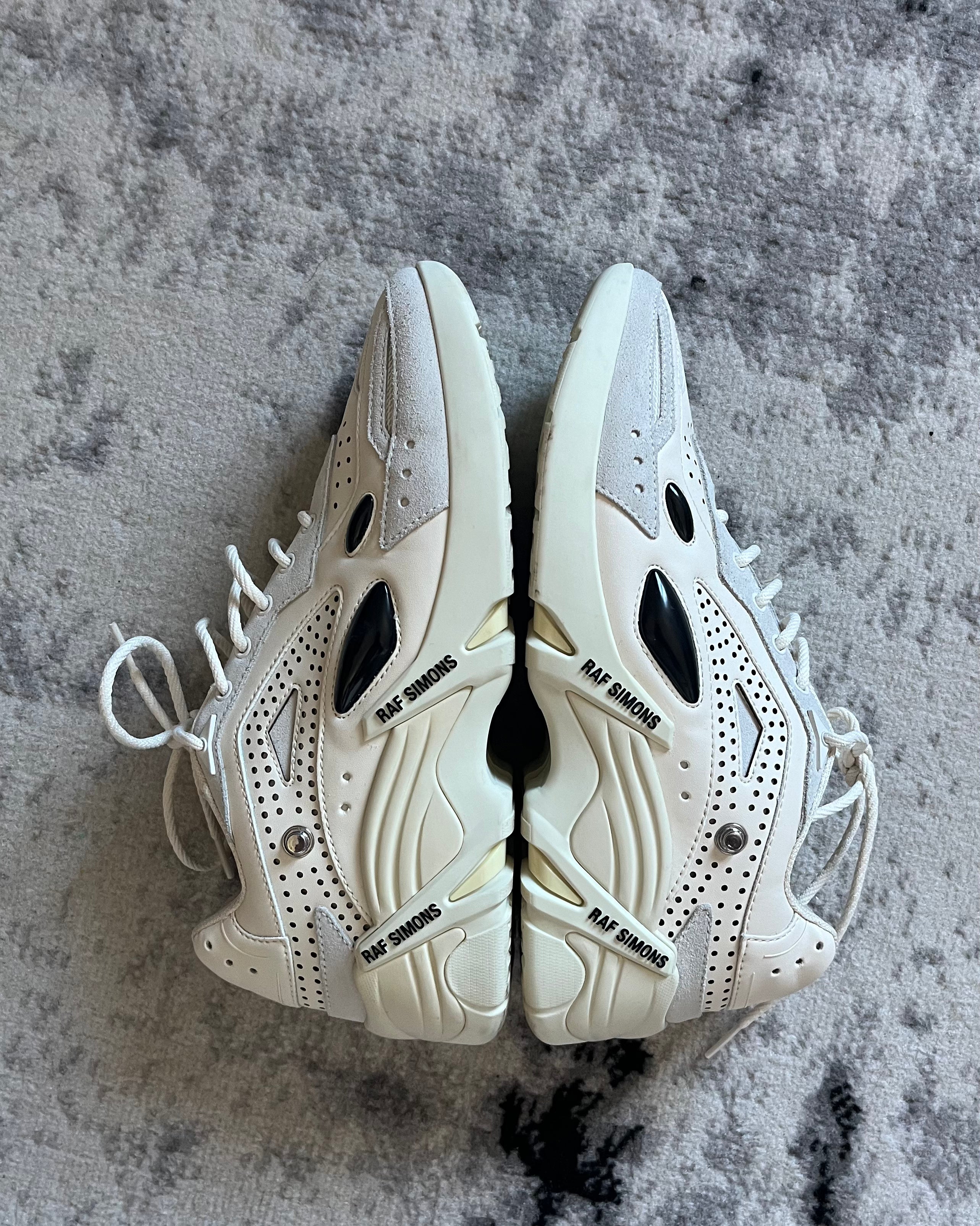 AW21 Raf Simons Cyclon-21 White Suede Shoes (42eu/8,5us)