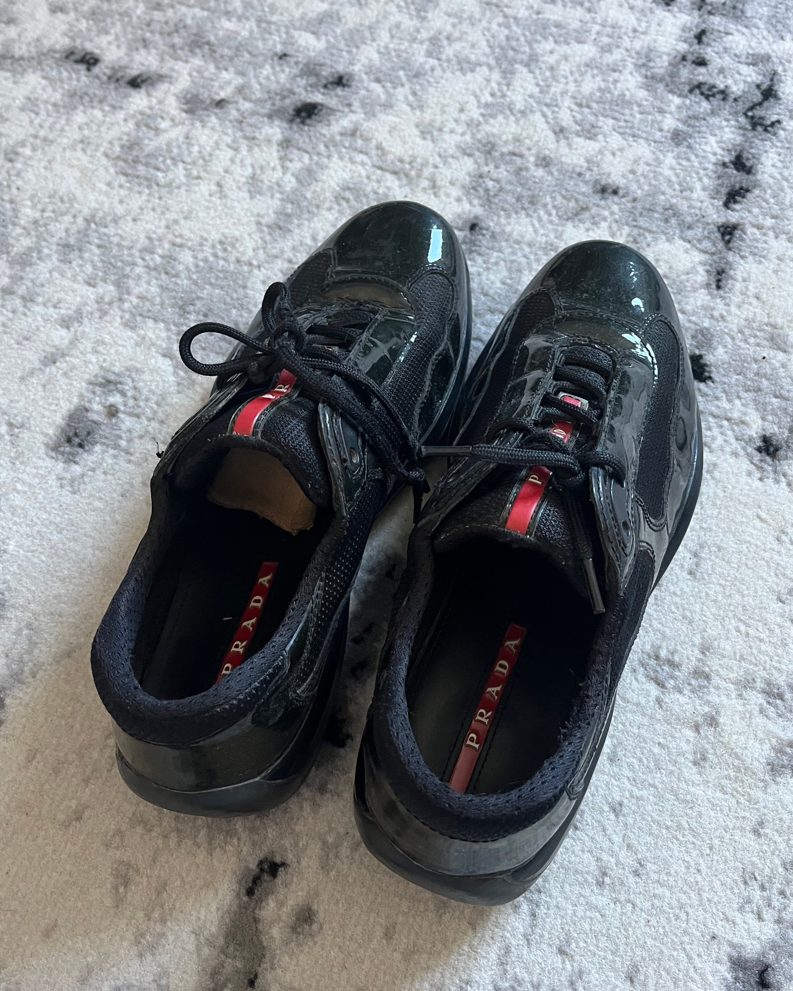 プラダ アメリカズ カップ サテン ブラック (40eu/7us)