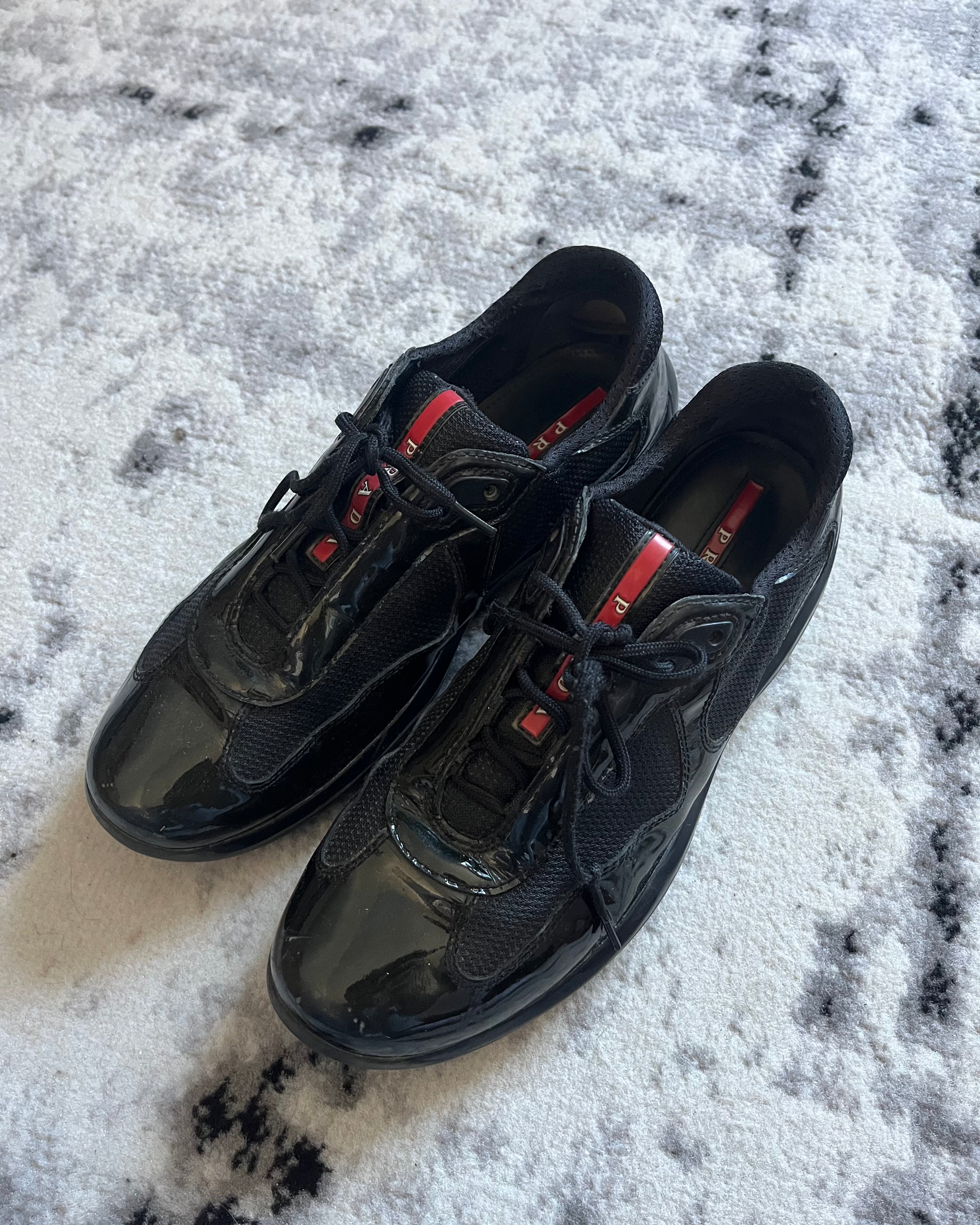 プラダ アメリカズ カップ サテン ブラック (40eu/7us)