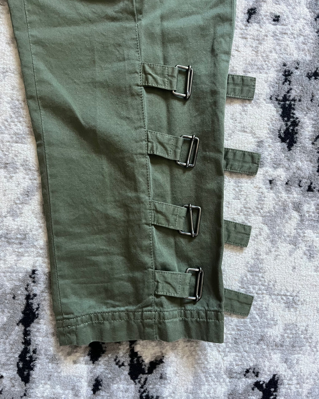 AW2023 Dries Van Noten 橄榄绿束缚裤 (S/M)