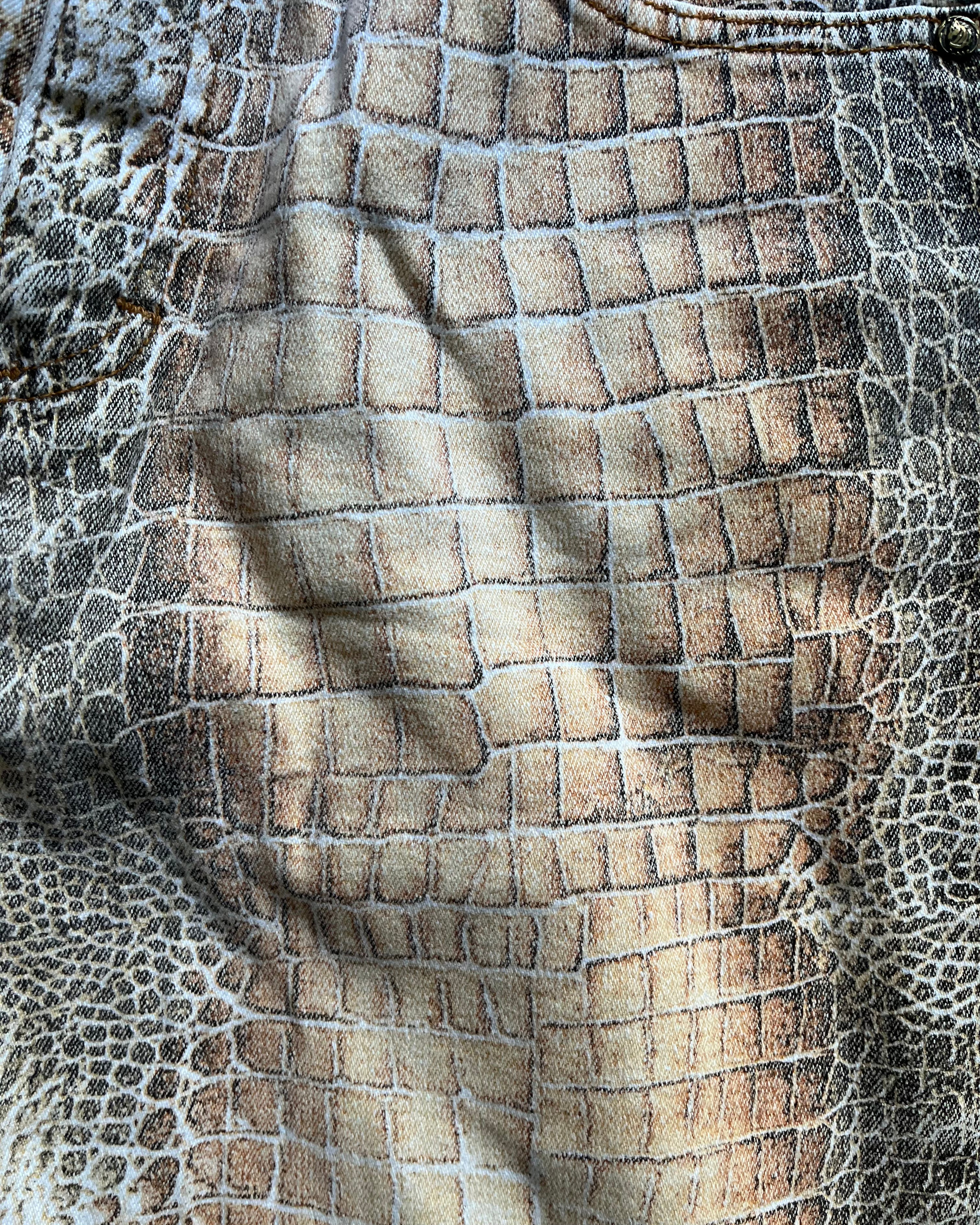 ロベルト カヴァリ コットン ベージュ クロコダイル エフェクト (S) 