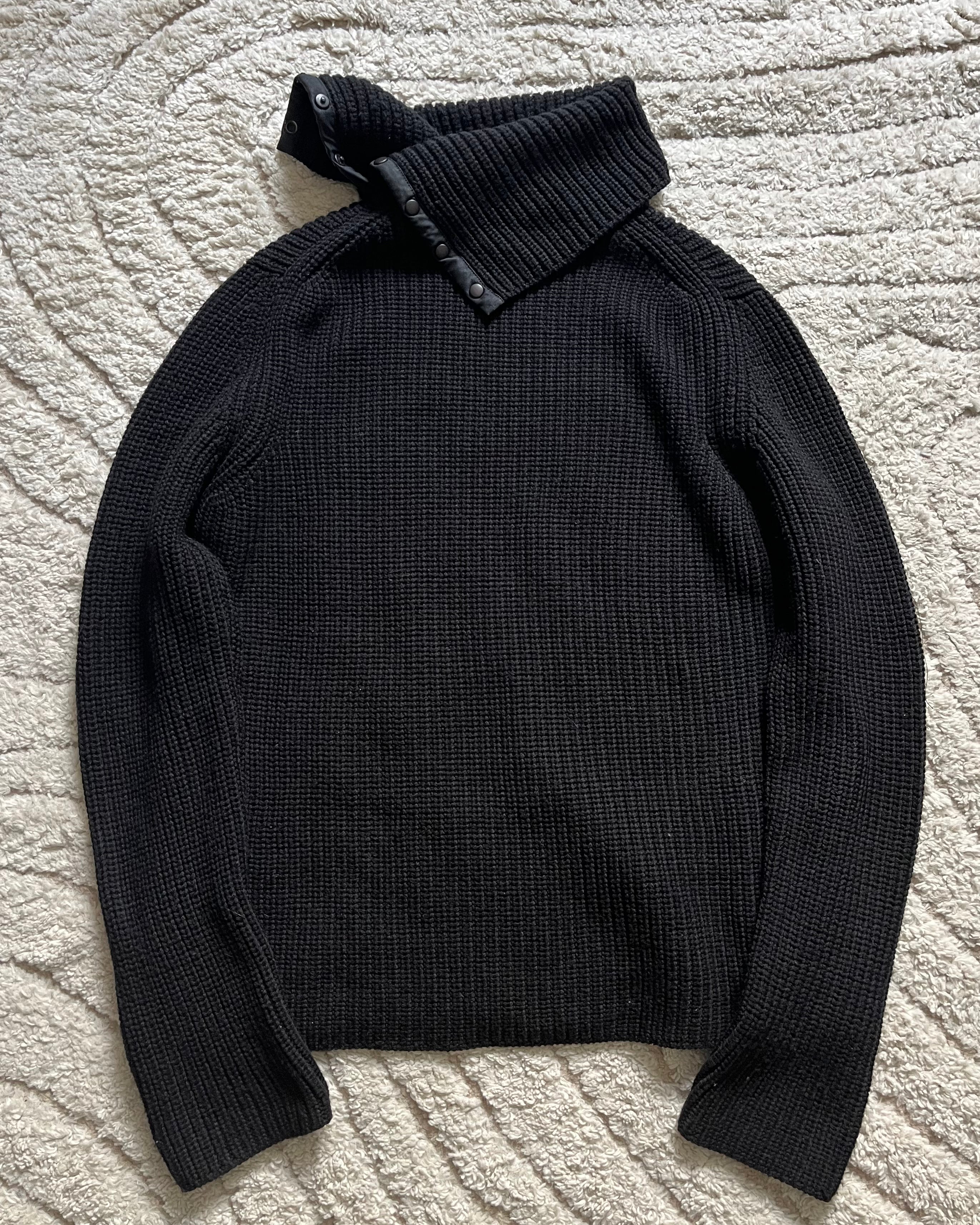 90 年代 Prada 高领羊毛纽扣上衣（L） 