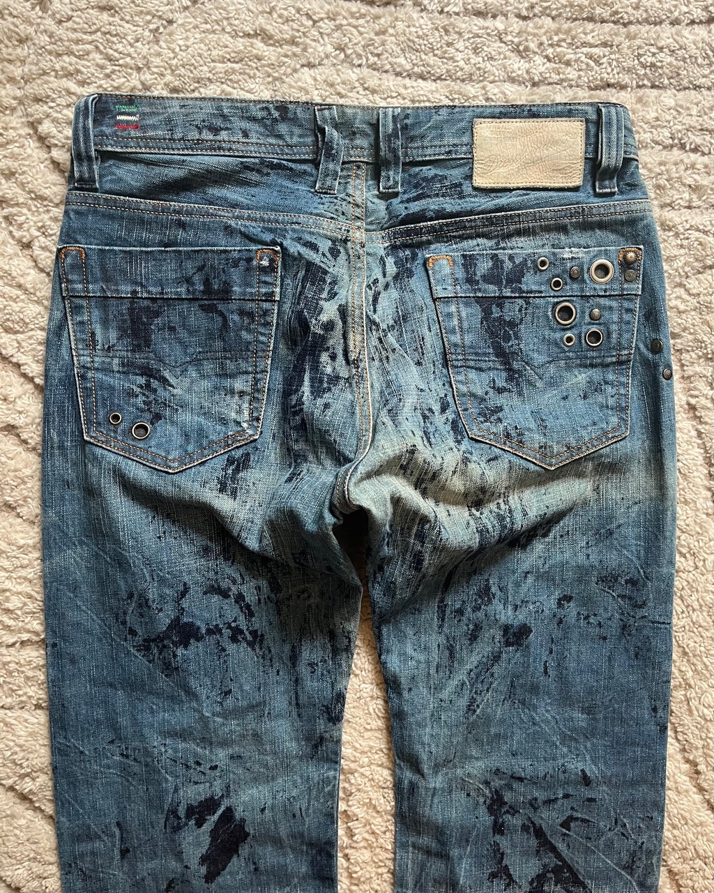00年代 ディーゼル 分散ペイント汚れデニム (M/L) 
