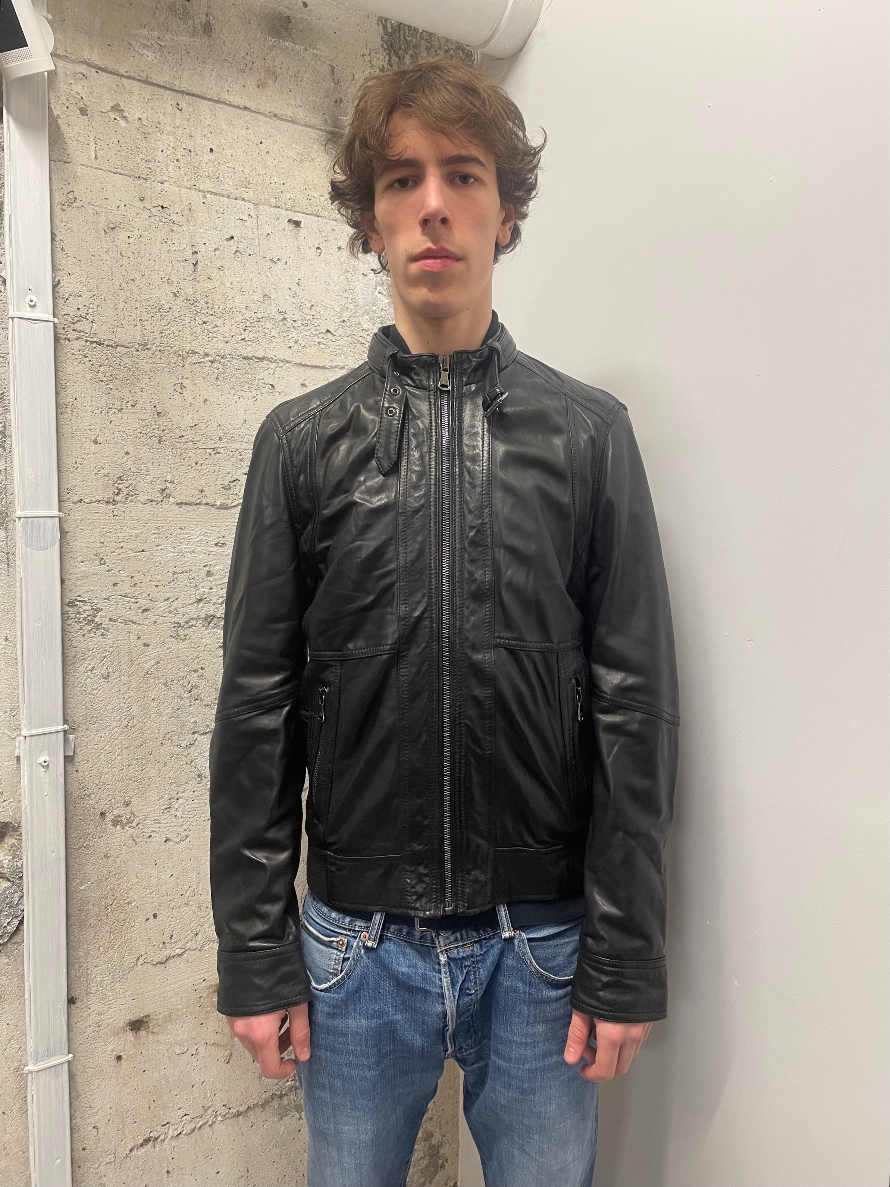 AW2005 dolce gabbana black leather jacket (L)