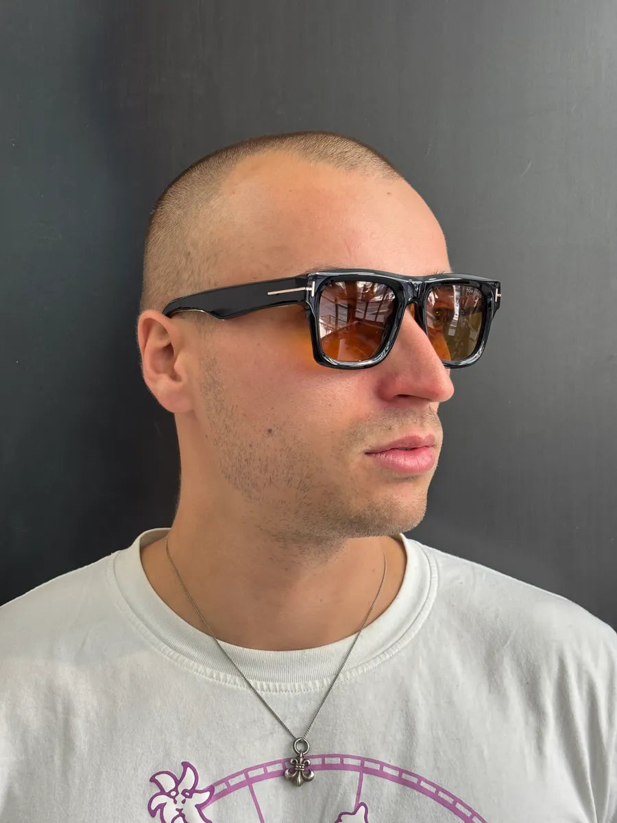 Tom Ford Black Acetate Amber-Lens Sunglasses gynBYOPe 3