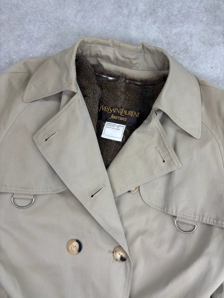1970s Yves Saint Laurent Beige Squirrel Fur-Lined Double-Breasted Trench Coat FudbhCrX 11