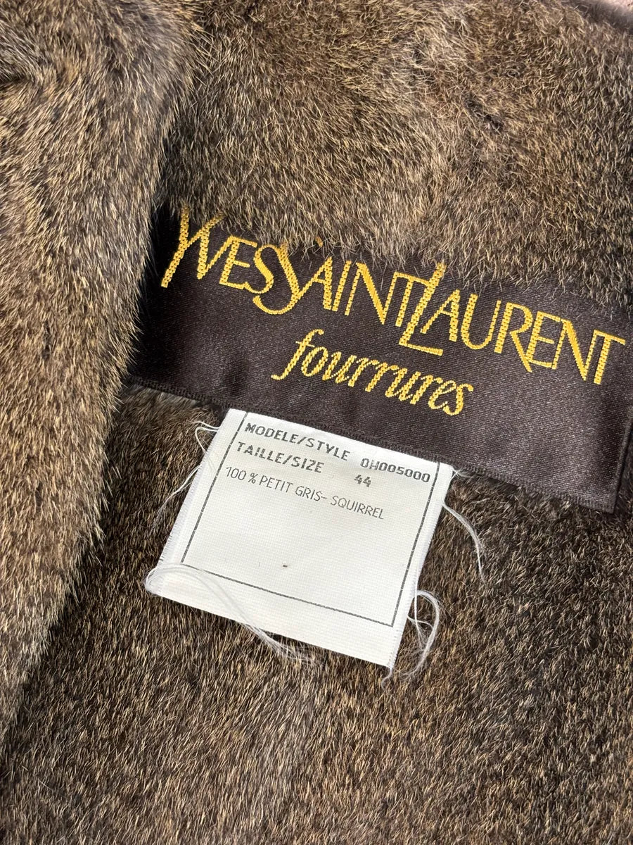 1970s Yves Saint Laurent Beige Squirrel Fur-Lined Double-Breasted Trench Coat FudbhCrX 12