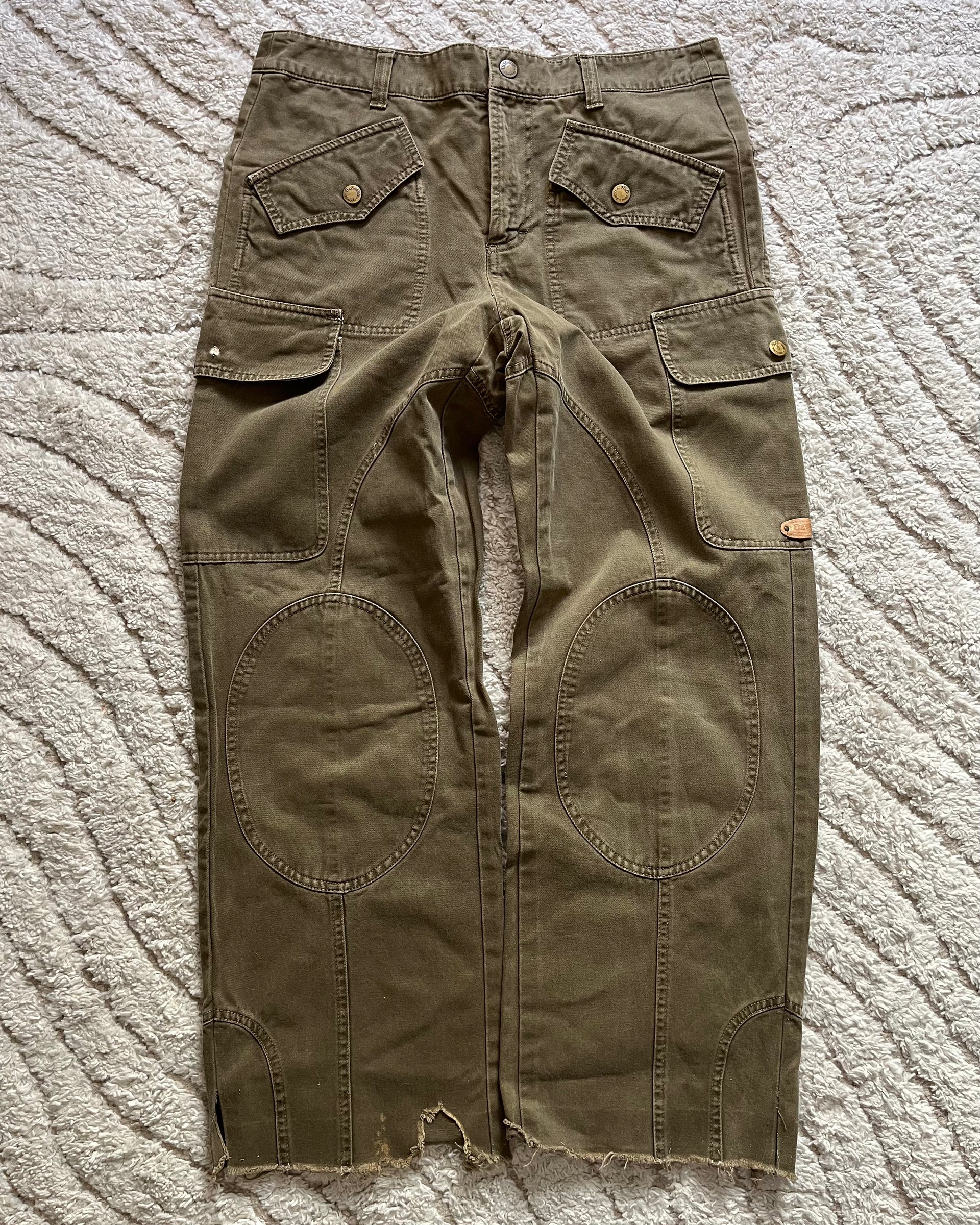 2003 Dolce & Gabbana double knee Cargo Pants (M) – Dolce Vita Hub