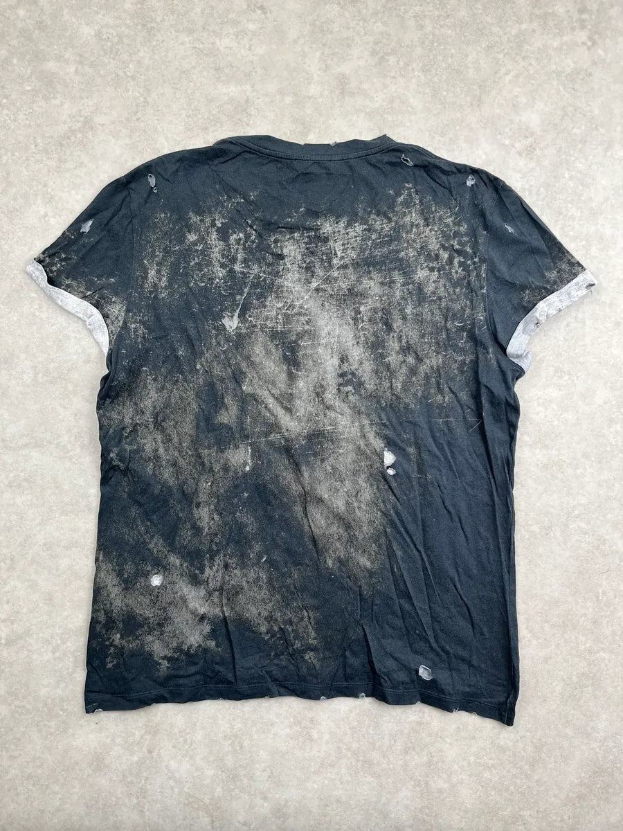 Balmain Black Distressed Graphic T-Shirt XpGMxMrk 1