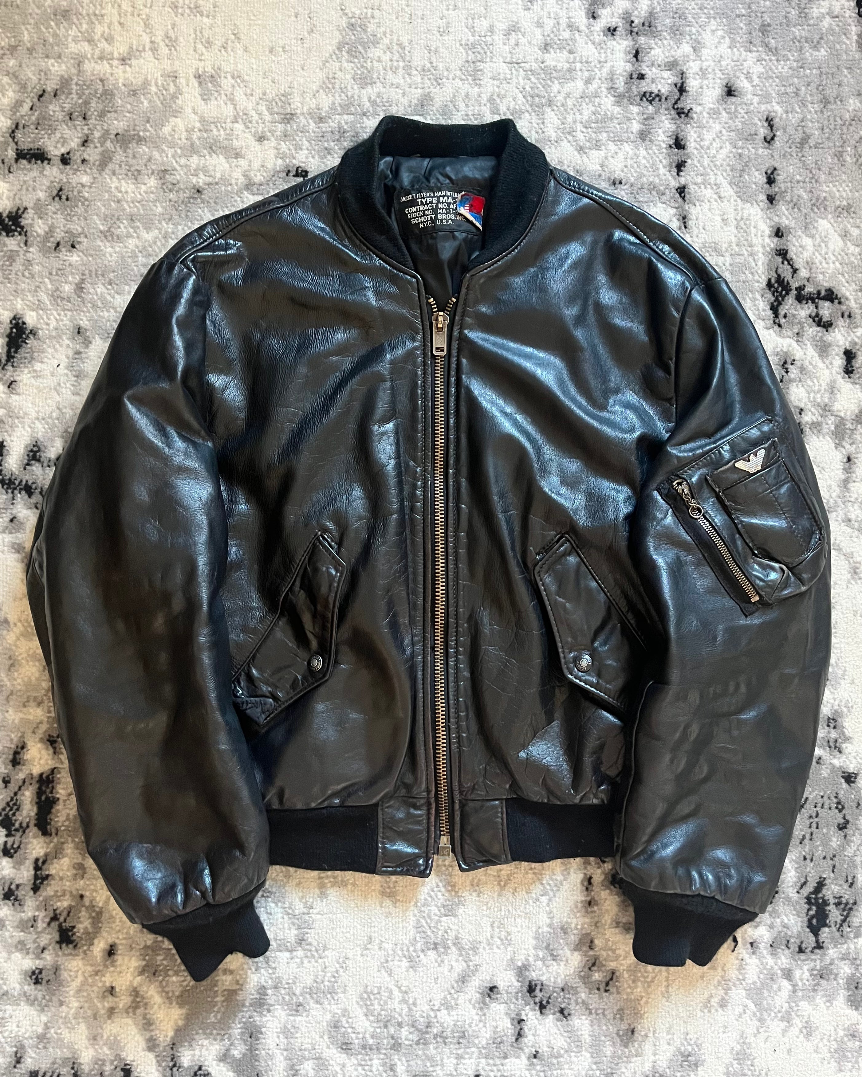 90年代 アルマーニ ブラック アビエーター レザー ボンバー ジャケット (M/L)