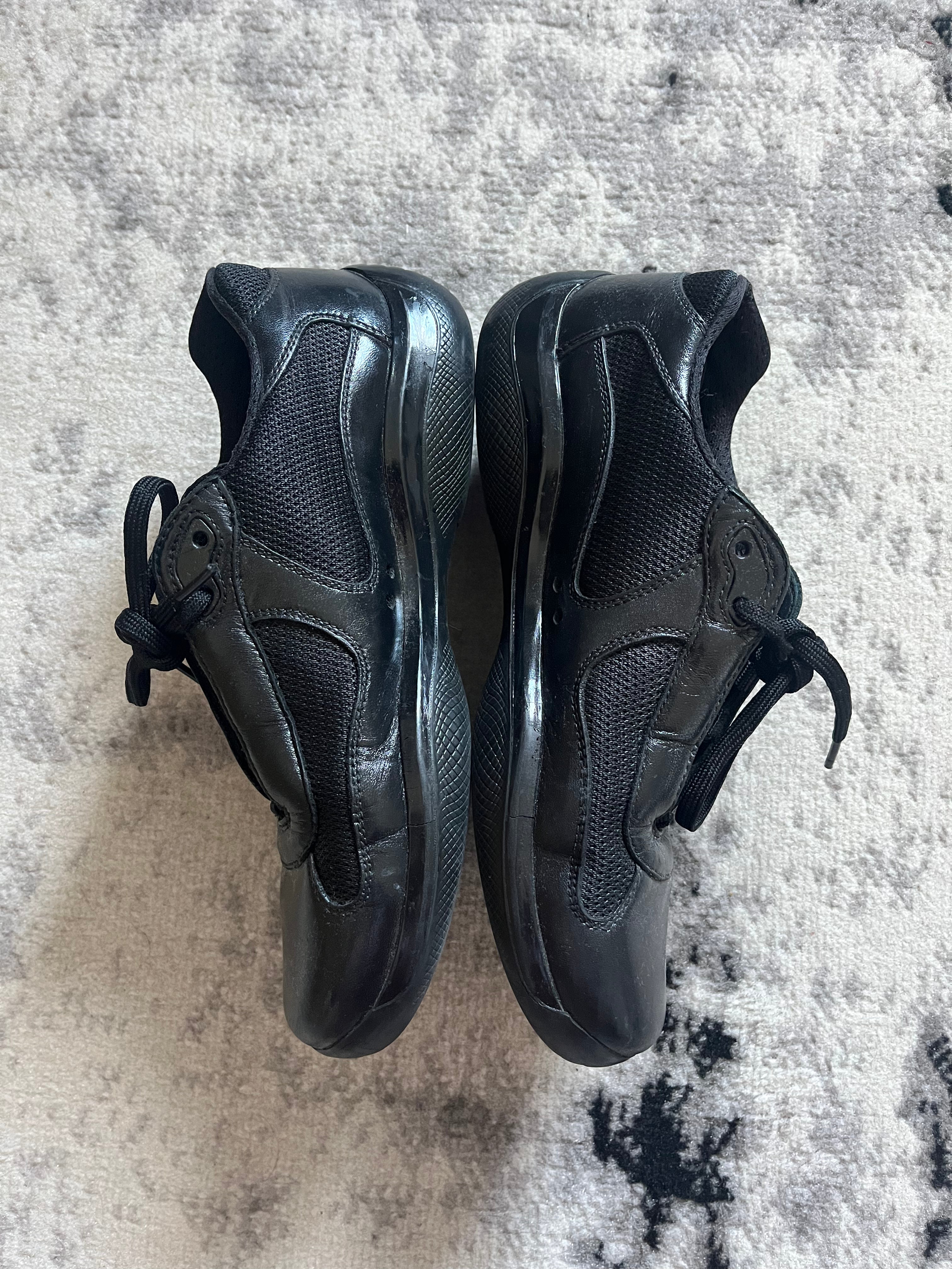 Prada 美洲杯黑色 (40eu/us7)