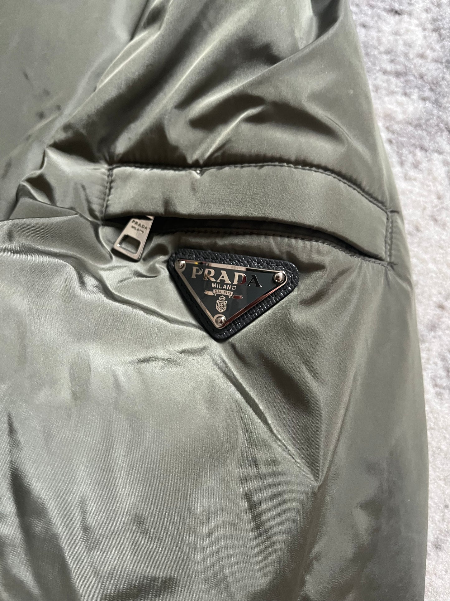 Prada Original Minimalistic Olive Puffer Jacket (M)