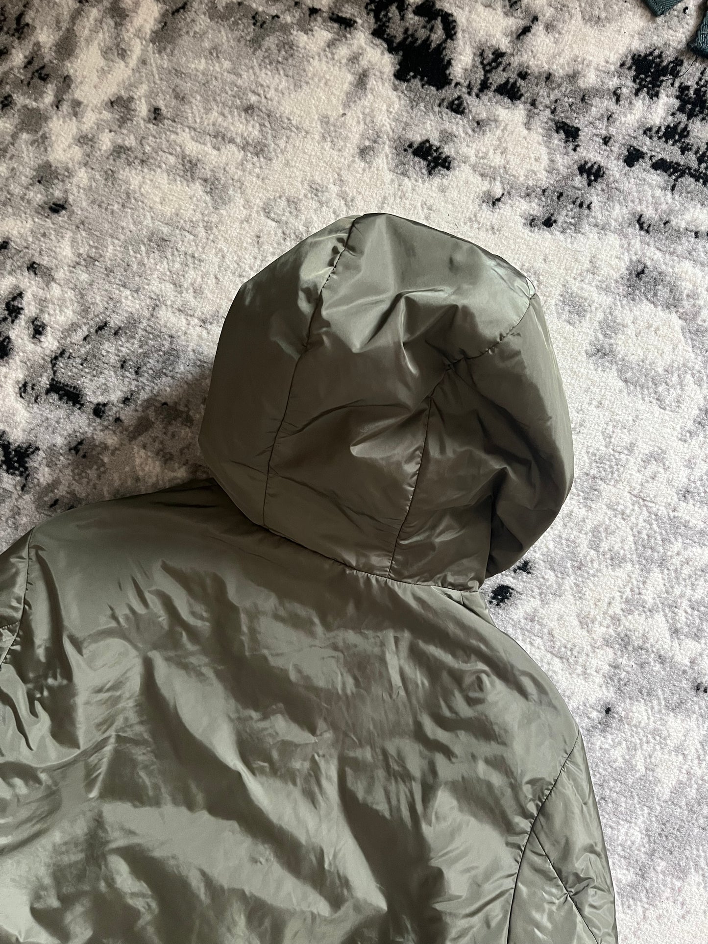 Prada Original Minimalistic Olive Puffer Jacket (M)