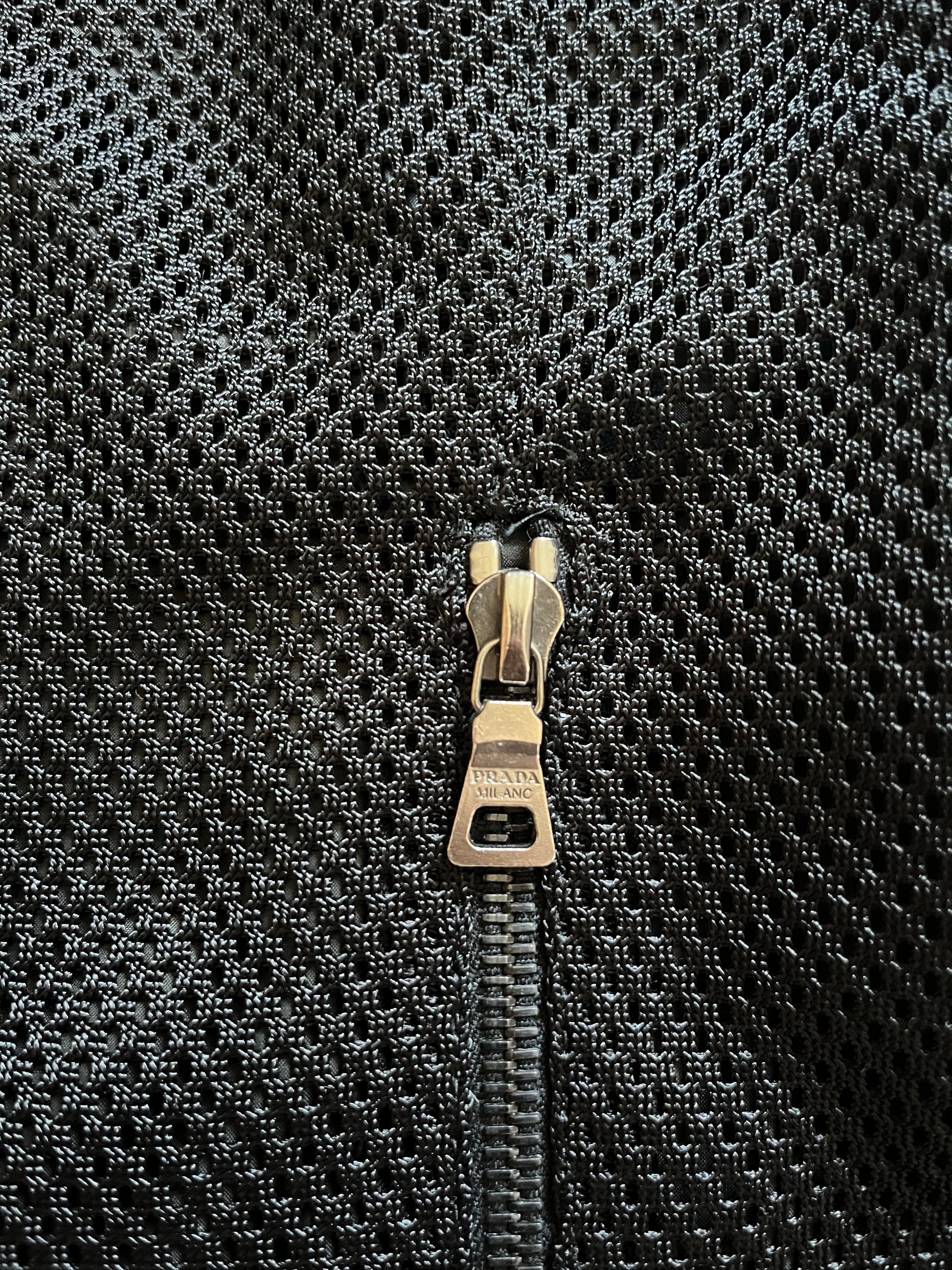 AW00 Prada Archive Black Sleeveless Jacket (S)