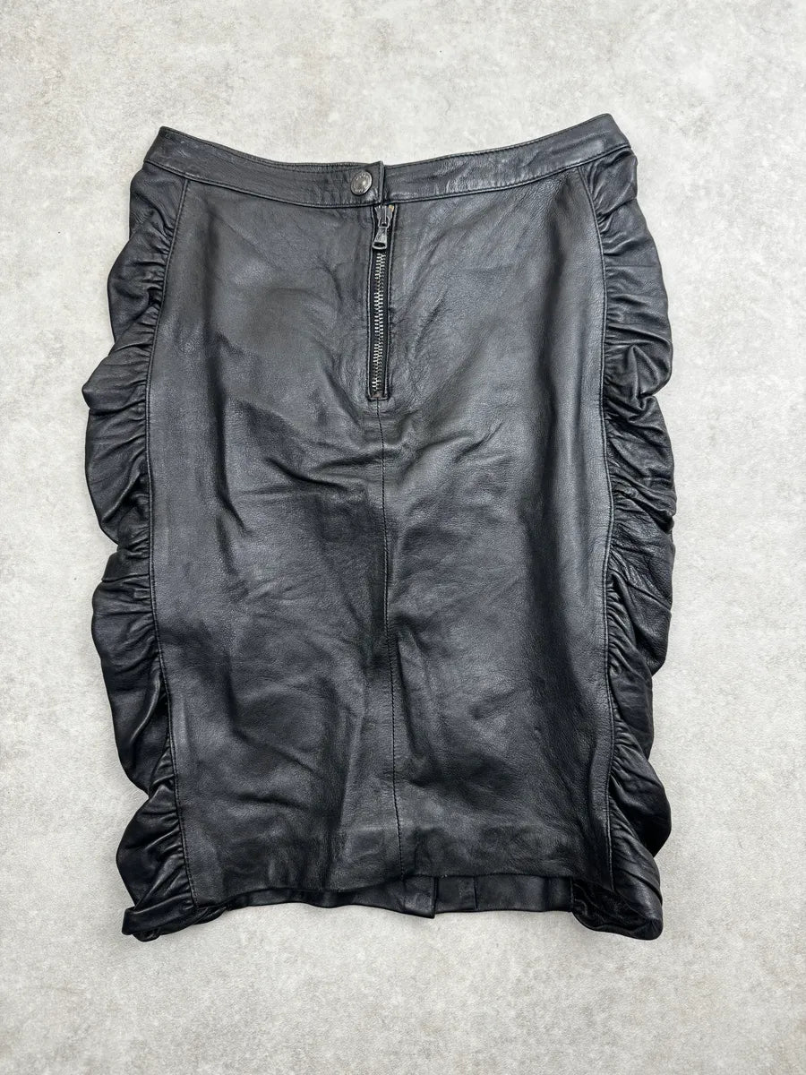 AW2003 Dolce & Gabbana Black Leather Ruffled Zip Skirt XJFETEJn 1