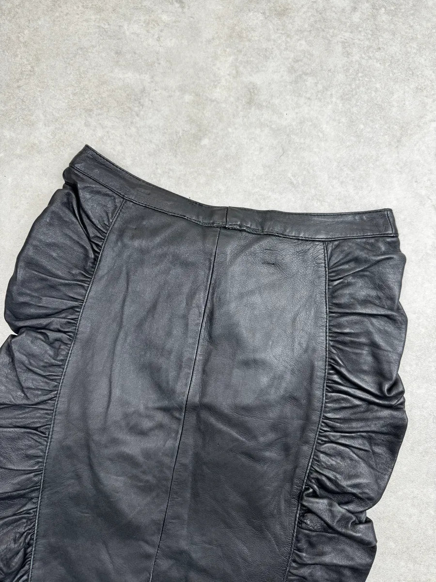 AW2003 Dolce & Gabbana Black Leather Ruffled Zip Skirt XJFETEJn 5