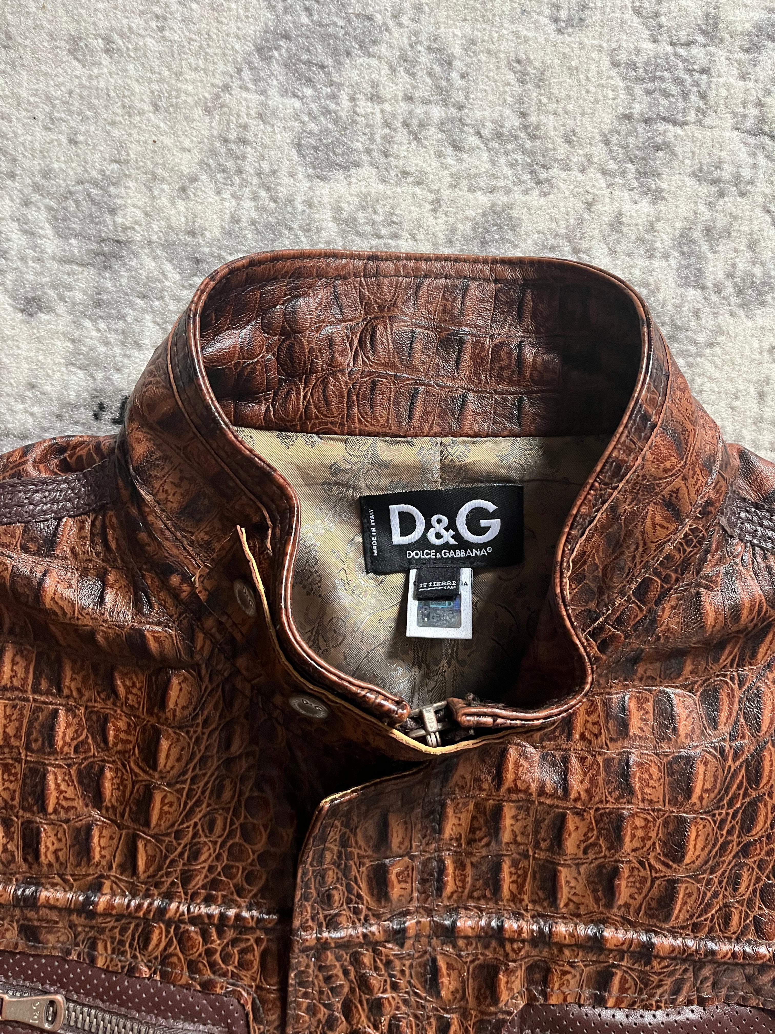 AW2005 Dolce & Gabbana Crocodile-Effect Brown Leather Utility Jacket (M)