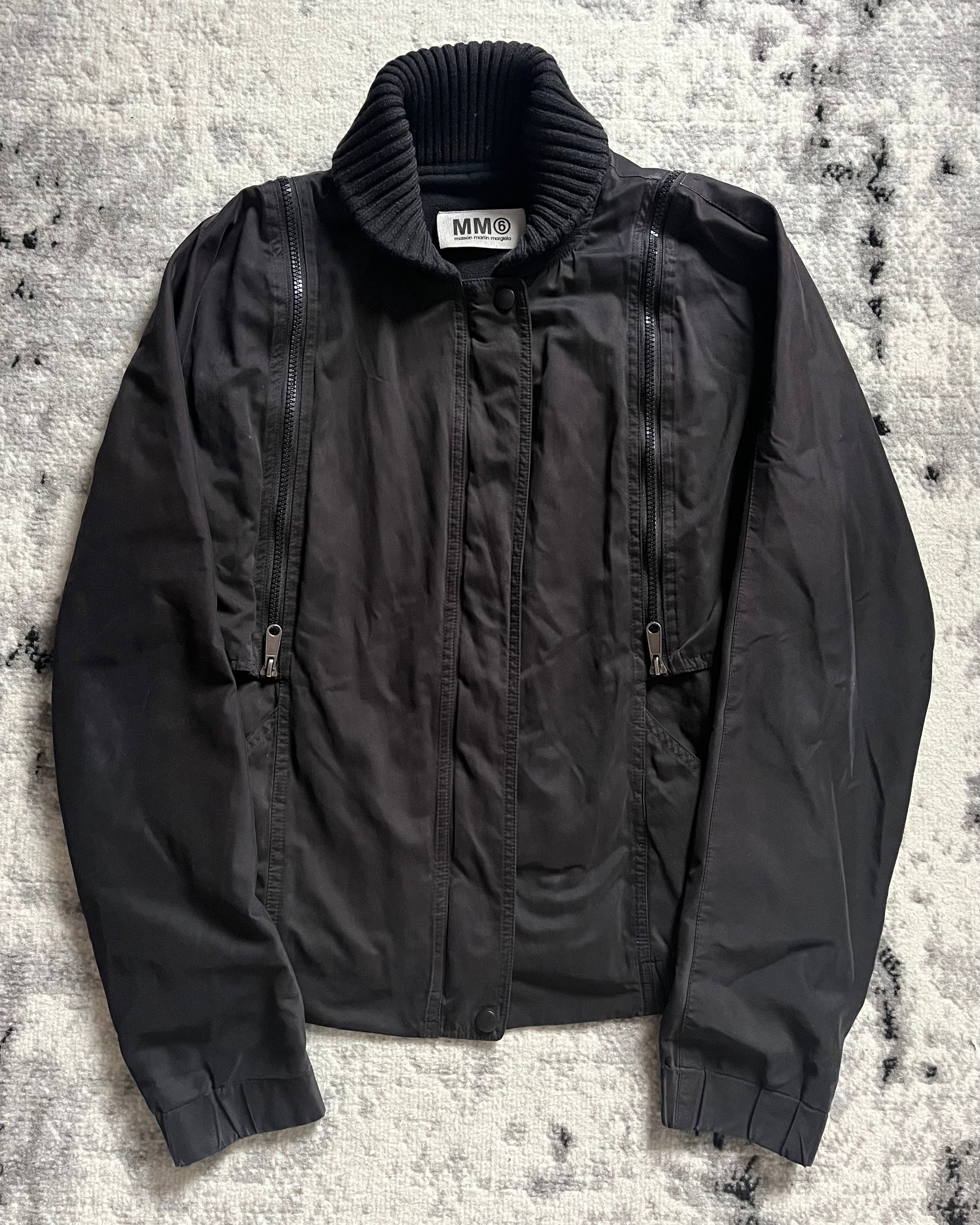 Maison Margiela 实用拉链浅色深色夹克 (S)