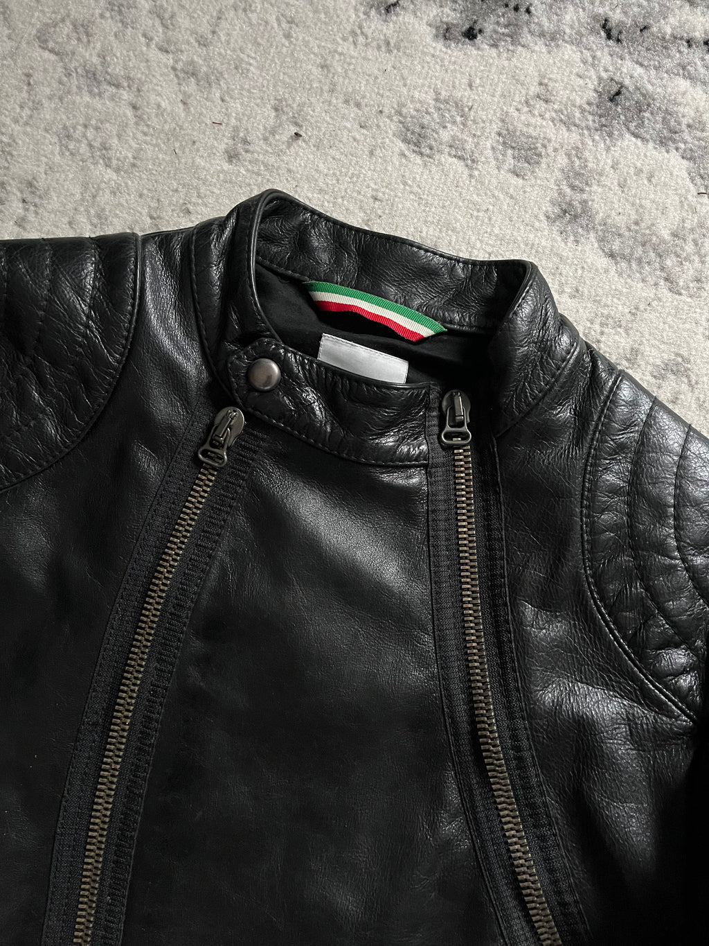 90 年代 Moschino Tornado 拉链机车皮夹克（S/M）