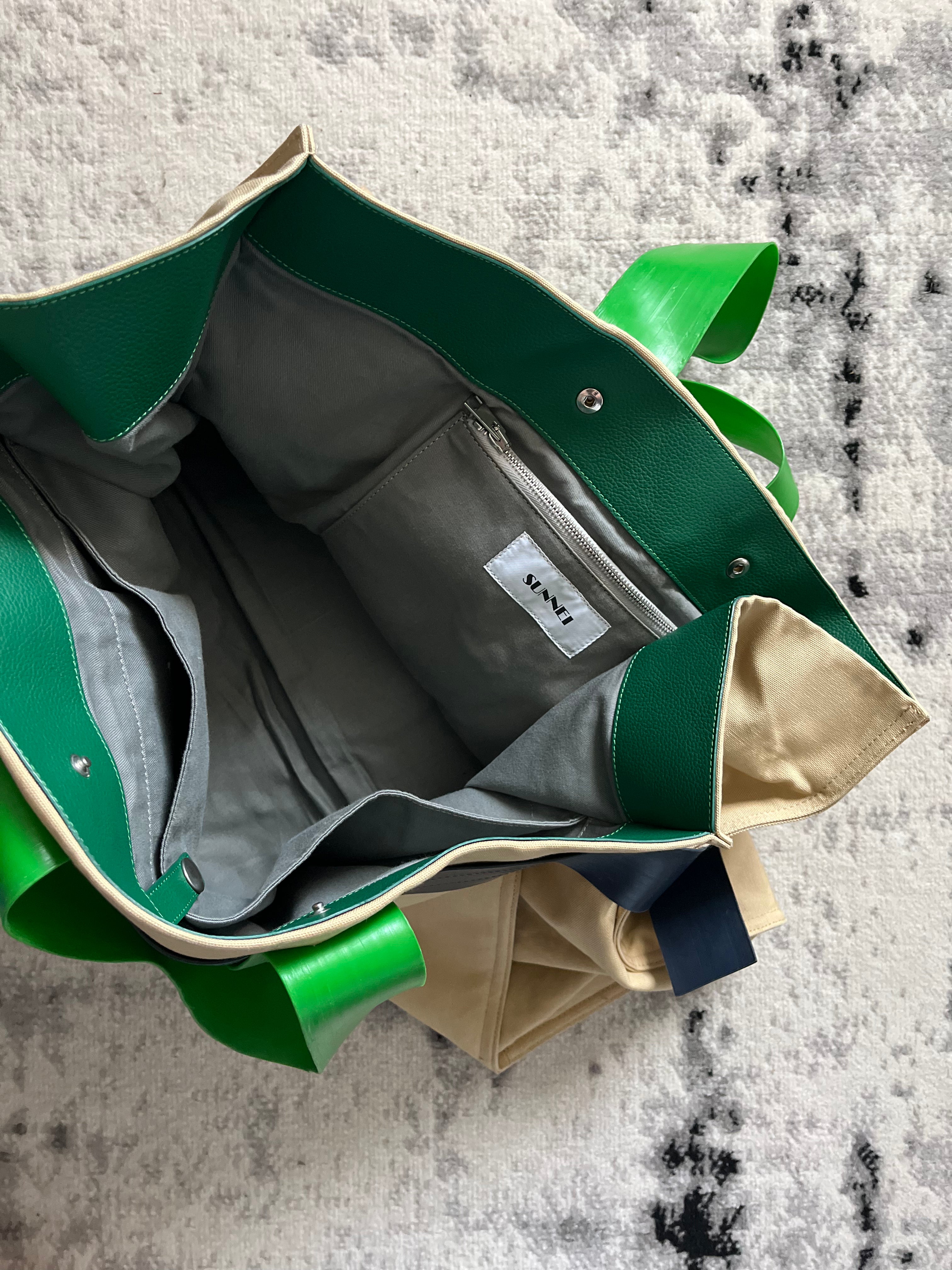 バッグ SUNNEI parallelepipedo messenger bag SUNNEI Parallelepipedo Messenger Small Bag – VIBE TWLV