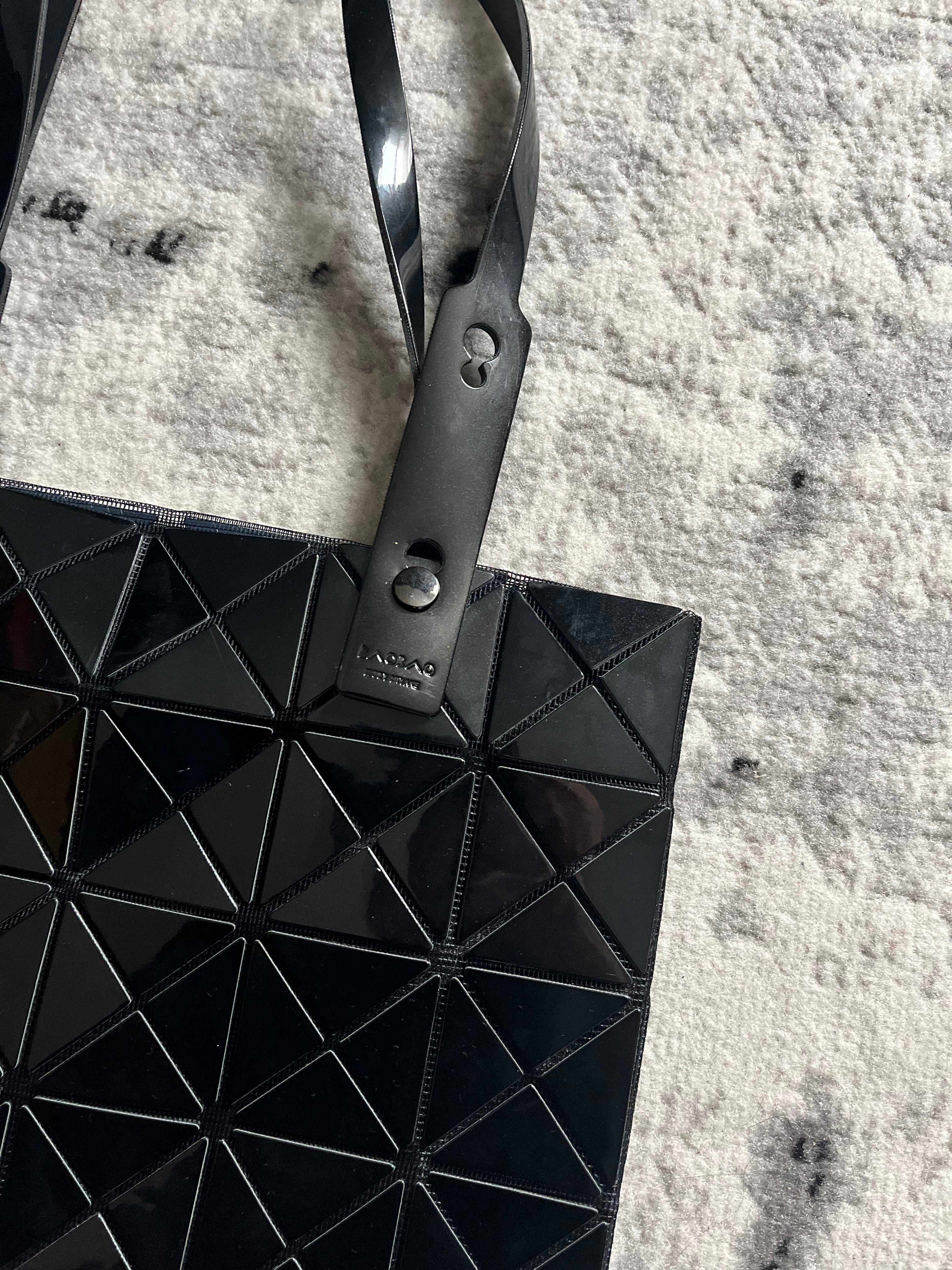 イッセイ ミヤケ BAOBAO 幾何学模様ナイロンバッグ