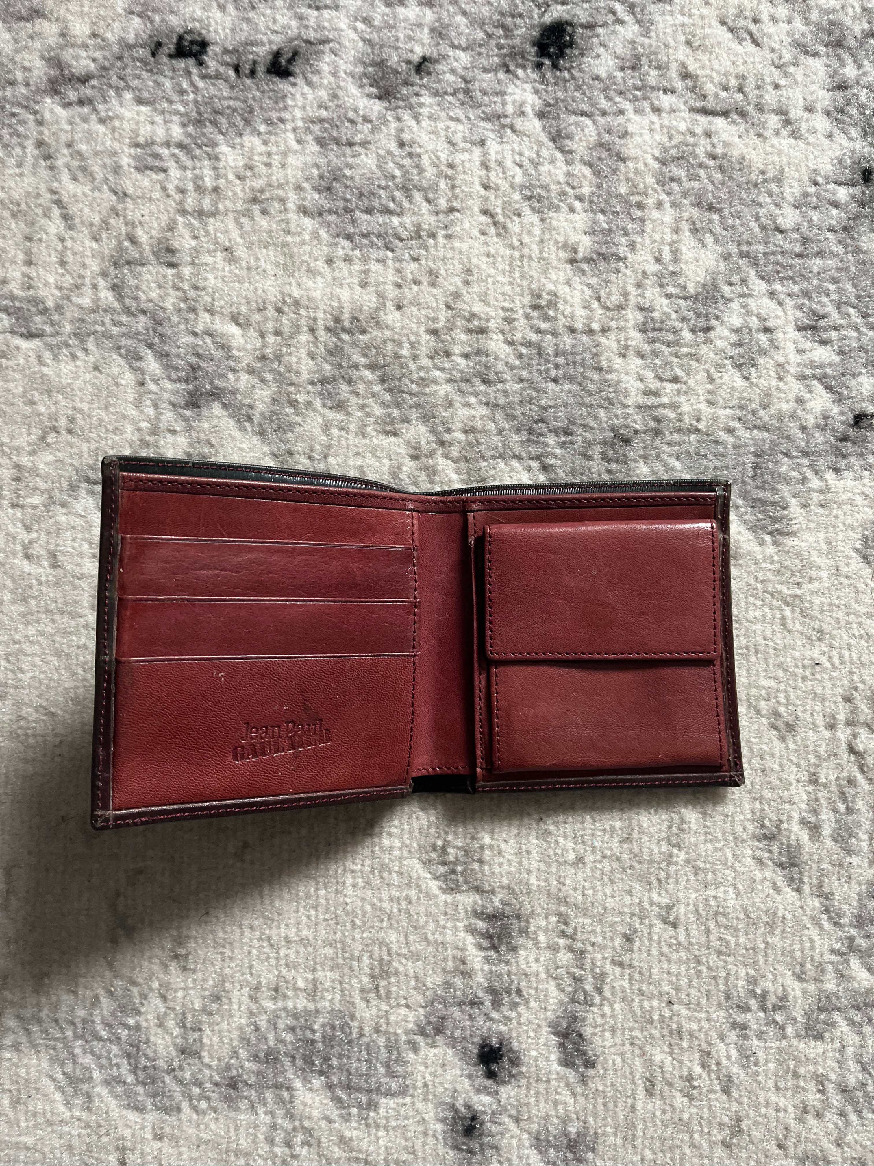 1995 年 Jean Paul Gaultier 地球进化钱包