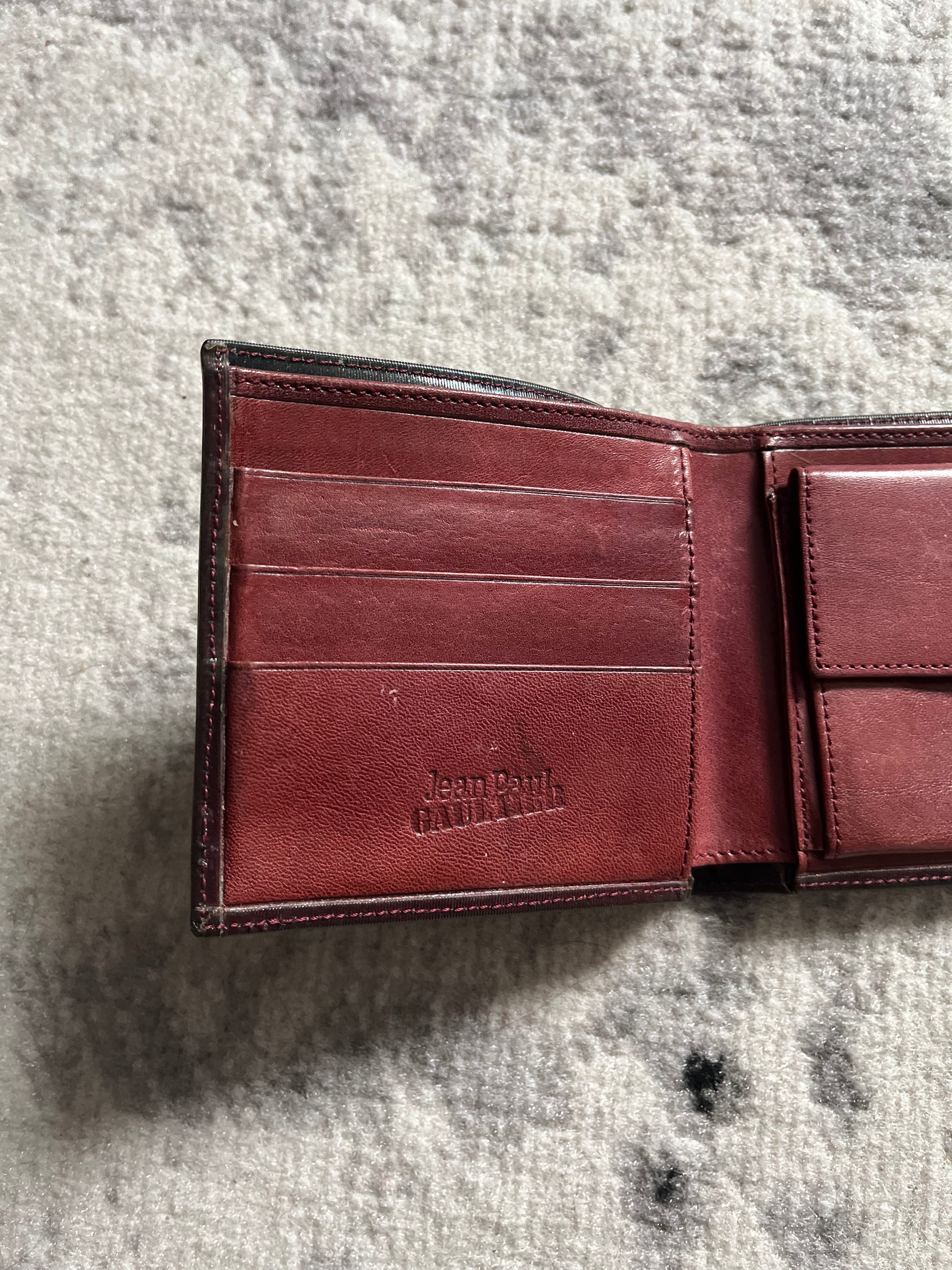 1995 年 Jean Paul Gaultier 地球进化钱包