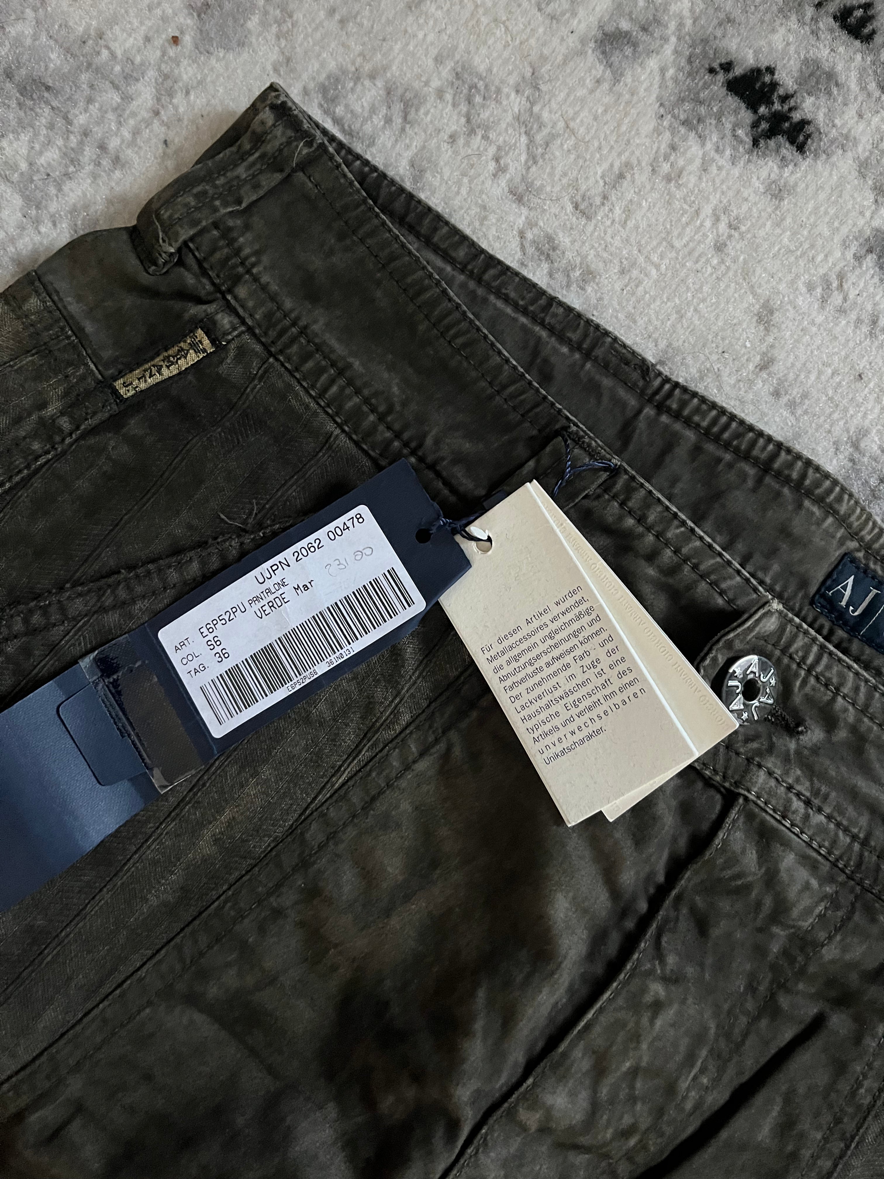 AW2019 Armani Elevation Parachute Cargo Olive Pants (XL)