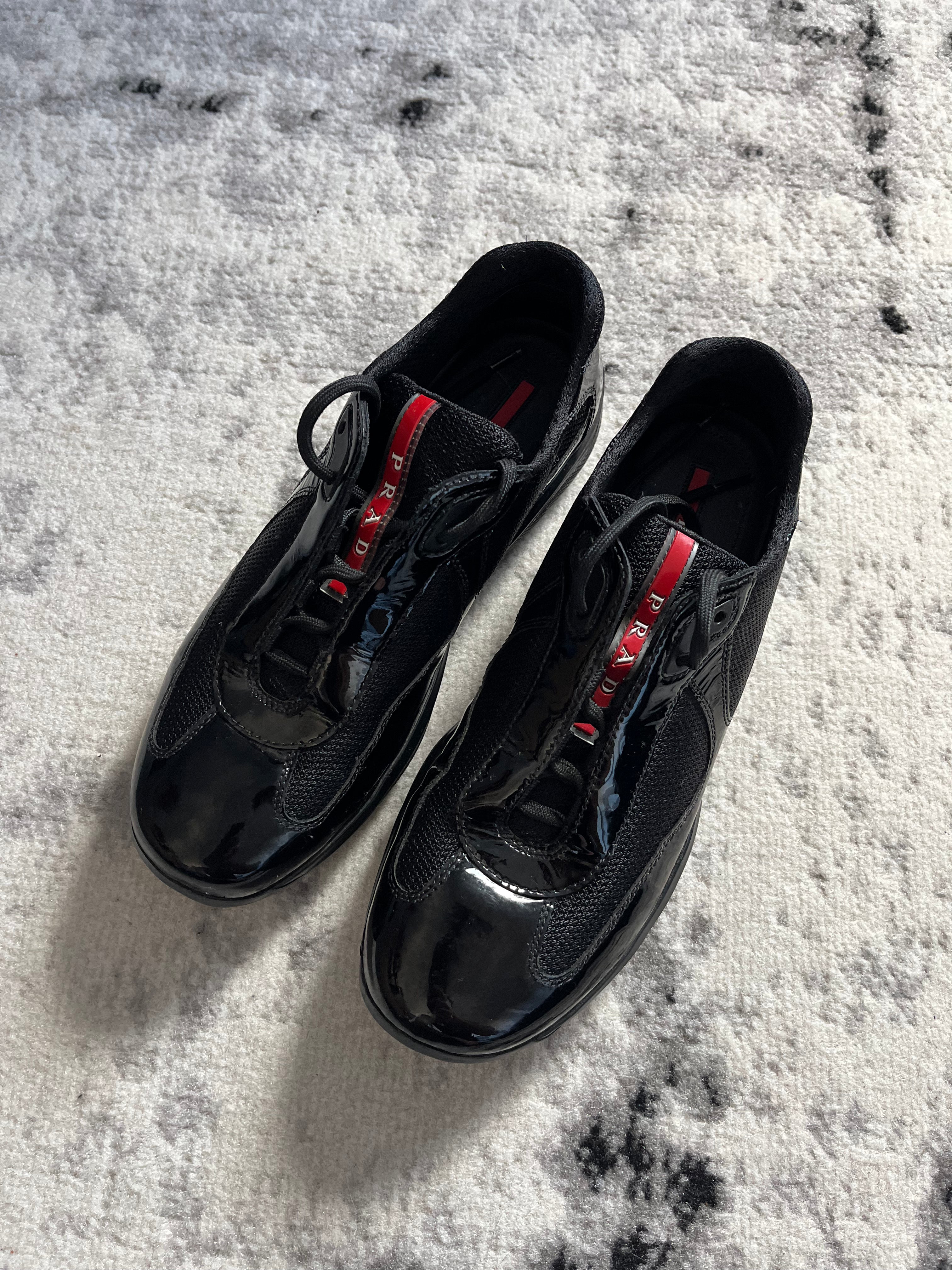 プラダ アメリカズ カップ ブラック サテン (40eu/us7)