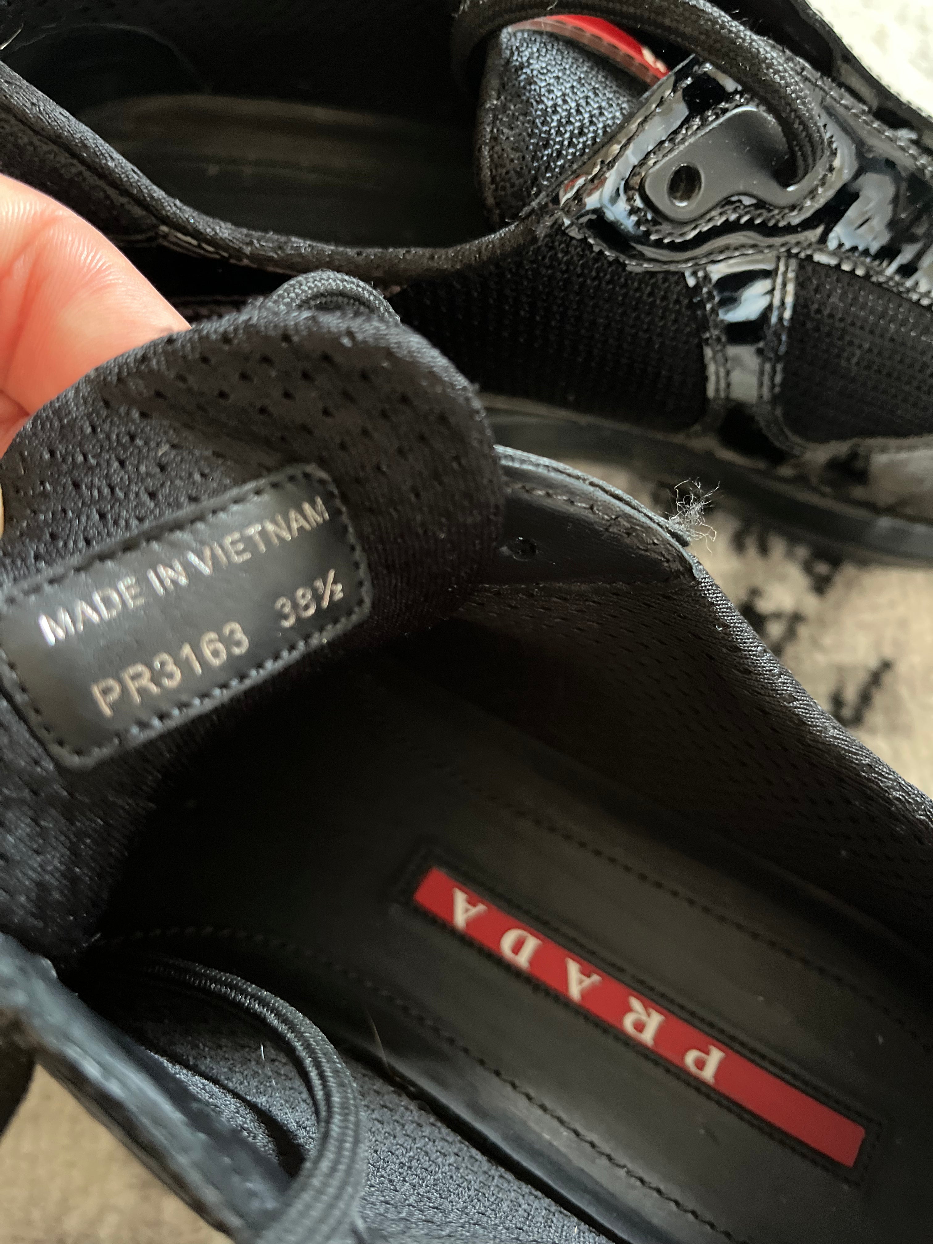 プラダ アメリカズ カップ ブラック サテン (40eu/us7)