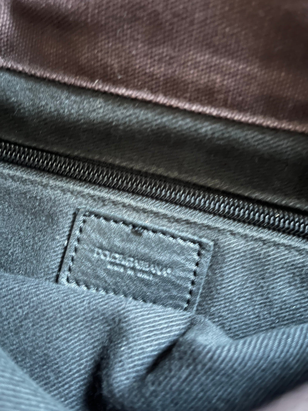 AW2001 Dolce &amp; Gabbana 皮革摔花单肩包