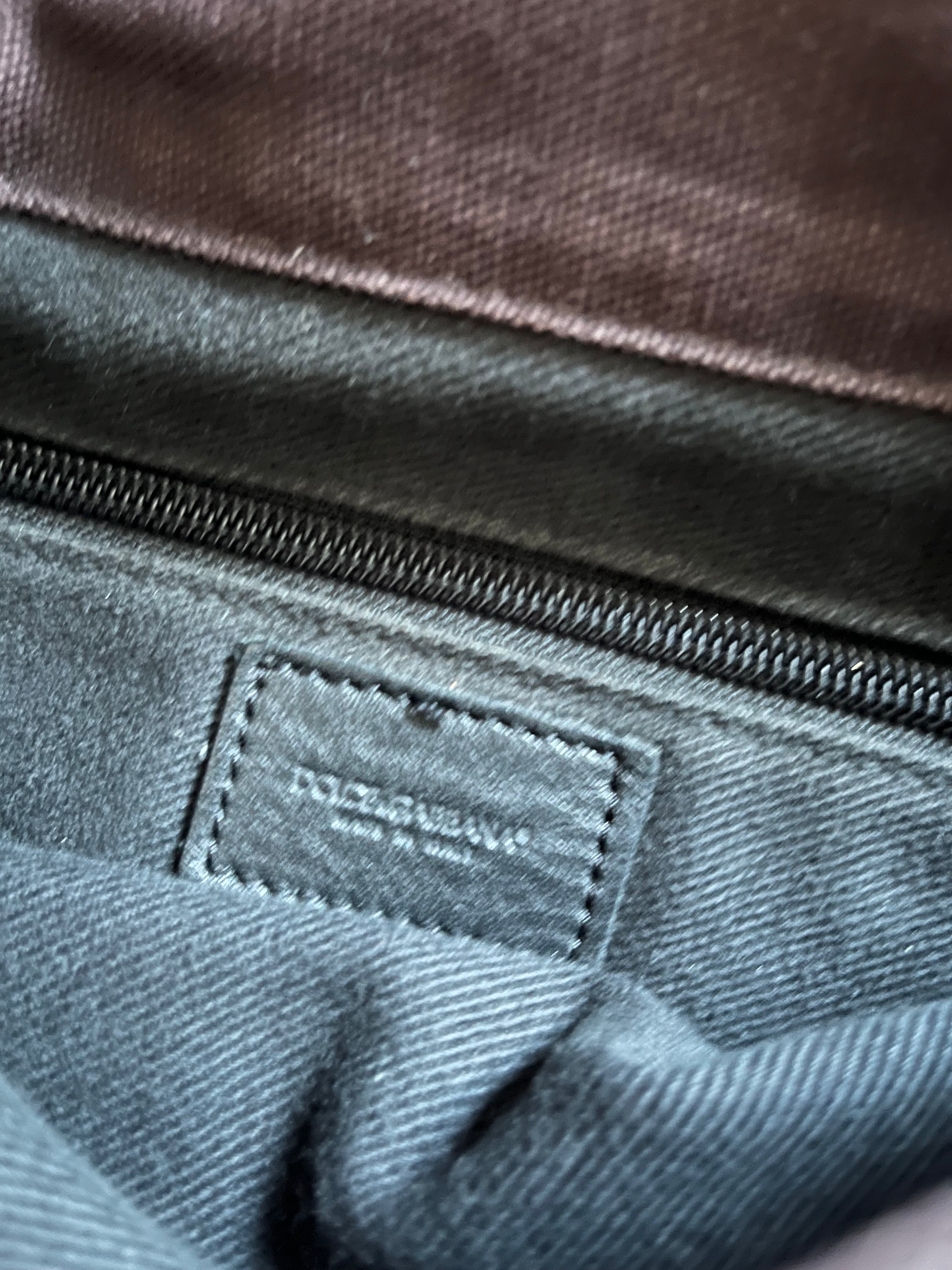 AW2001 Dolce &amp; Gabbana 皮革摔花单肩包