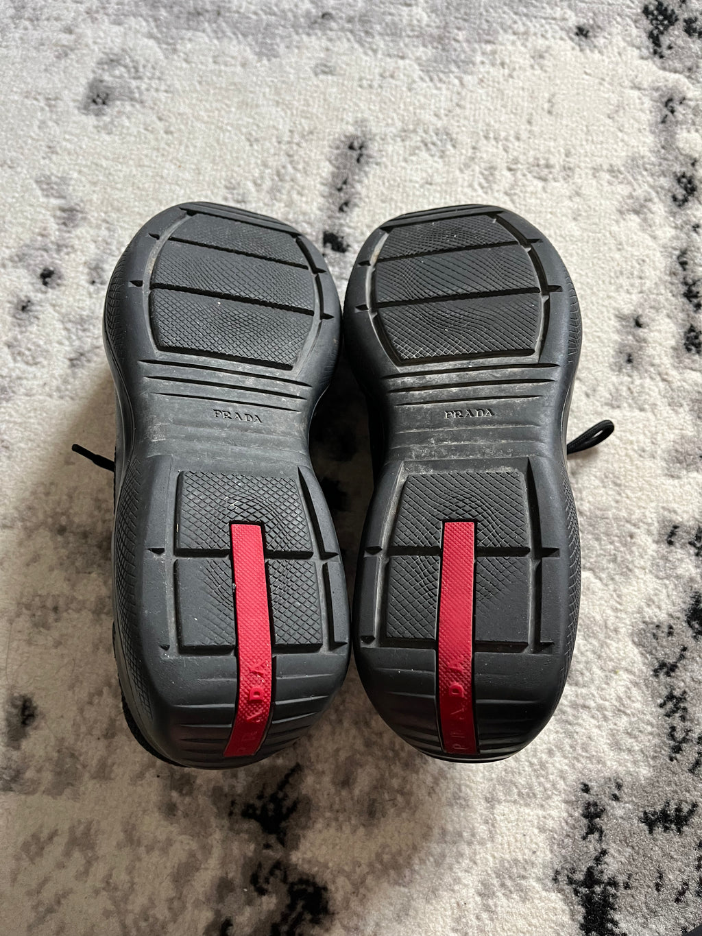 Prada 美洲杯黑色 (41,5eu/us8)