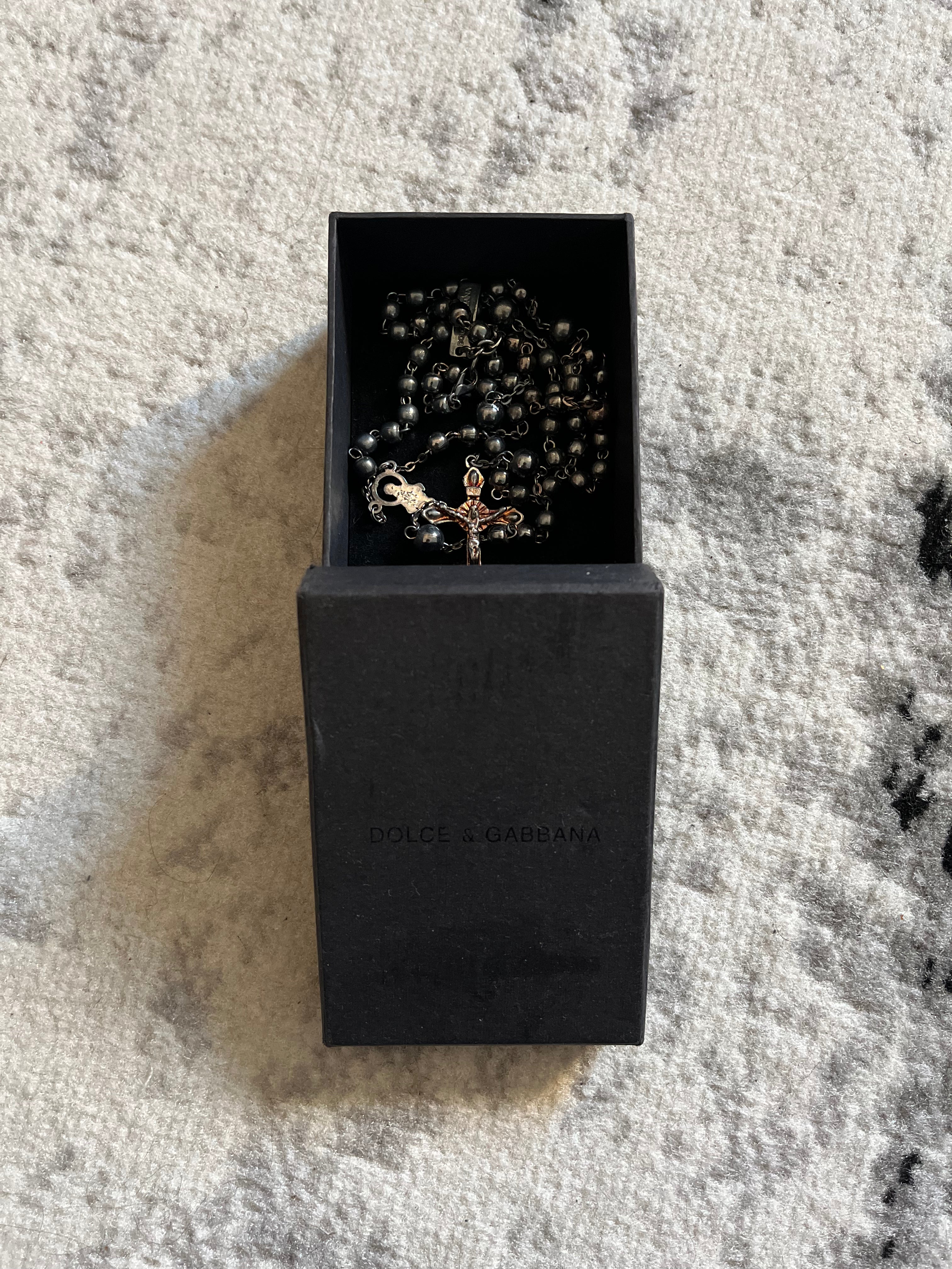 ドルチェ＆ガッバーナ モダン カトリック ネックレス
