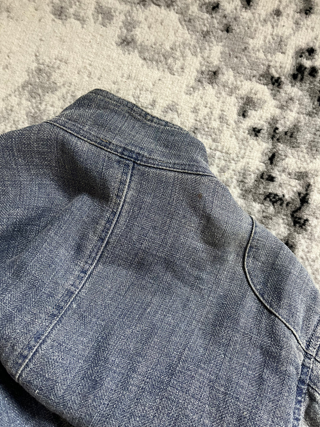 AW2003 Roberto Cavalli Class Stonewashed Denim Jacket (M)