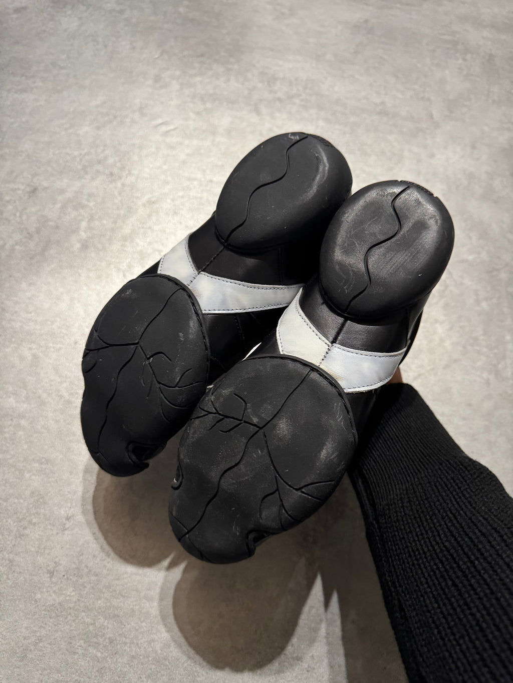 Marithé + François Girbaud Oreo Moto Leather Sneakers (37)