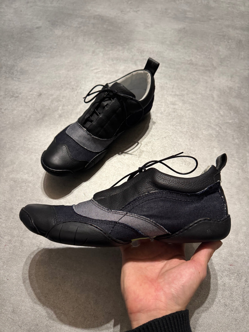 Marithé + François Girbaud Moto Brut Denim Black Leather Low Sneakers (41)