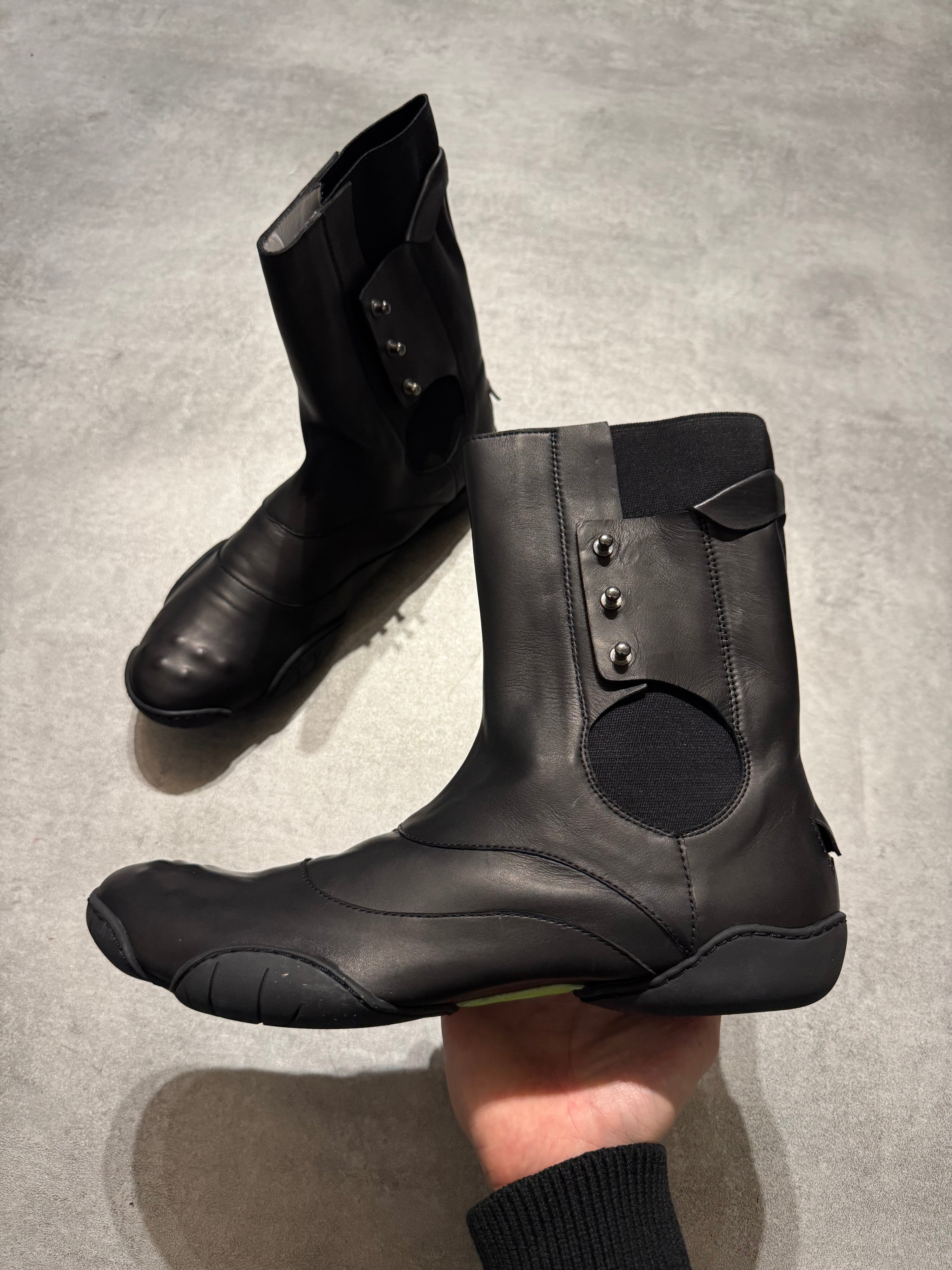 Marithé + François Girbaud Black Leather Ninja Ankle Boots (41)